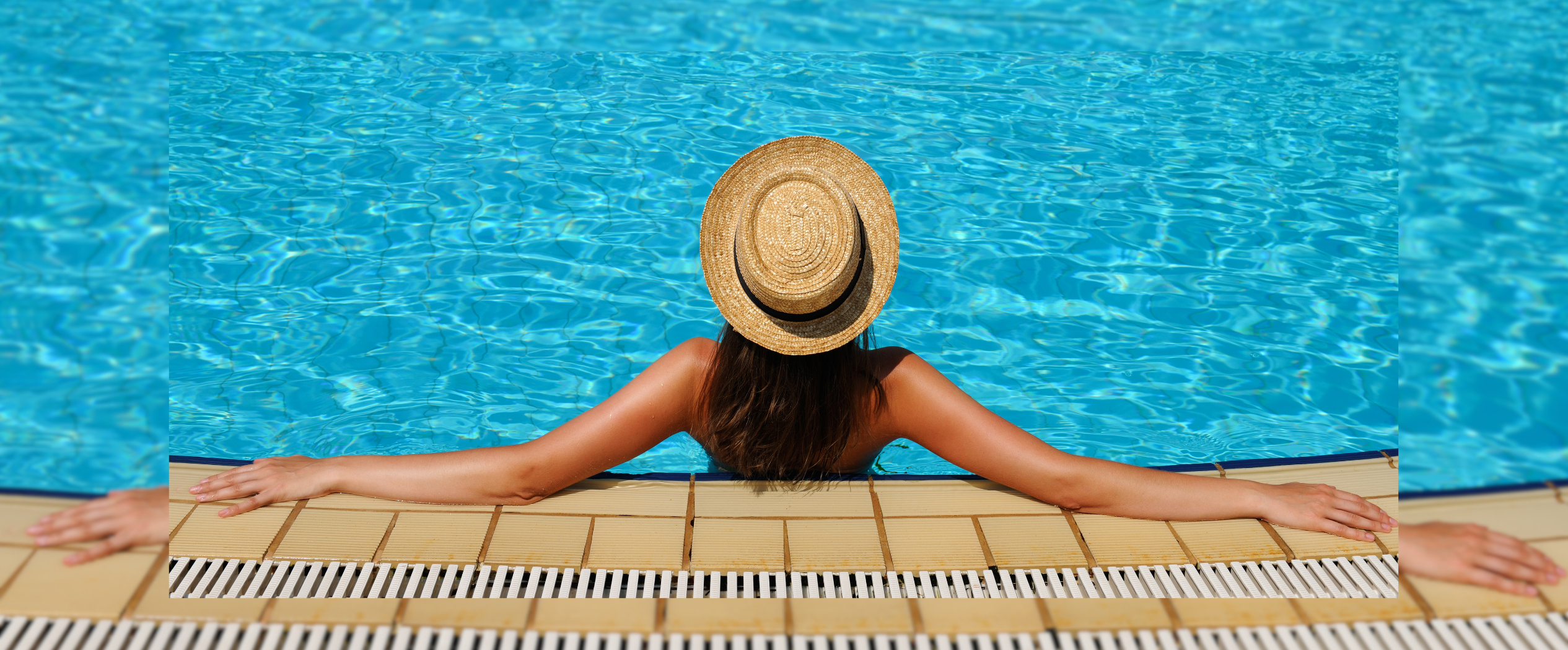 Labor Day Poolside Fashion: Looking Fabulous by the Water | Blog Cover