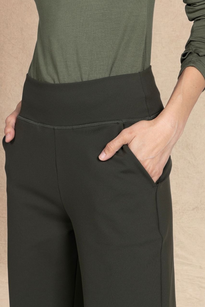 NINA STRAIGHT LEG PANT: LODEN GREEN