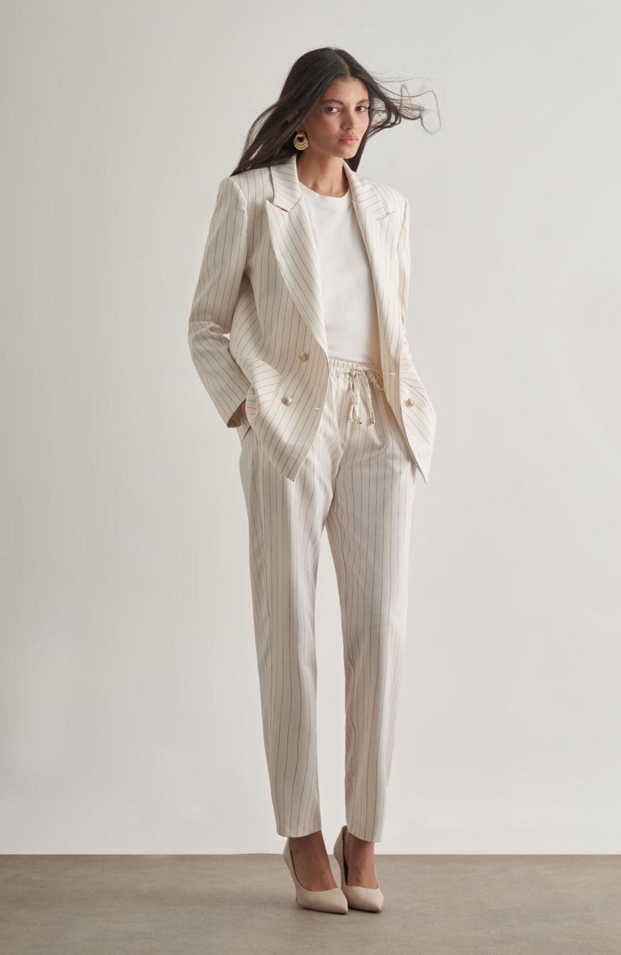 Mizalle Women's Summer Blazer - Jacket