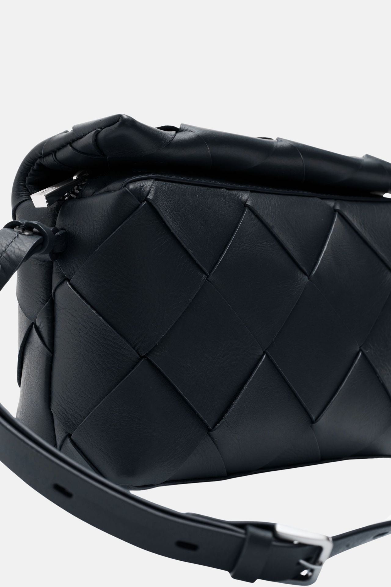 Ecotorie - Maude Black Crossbody