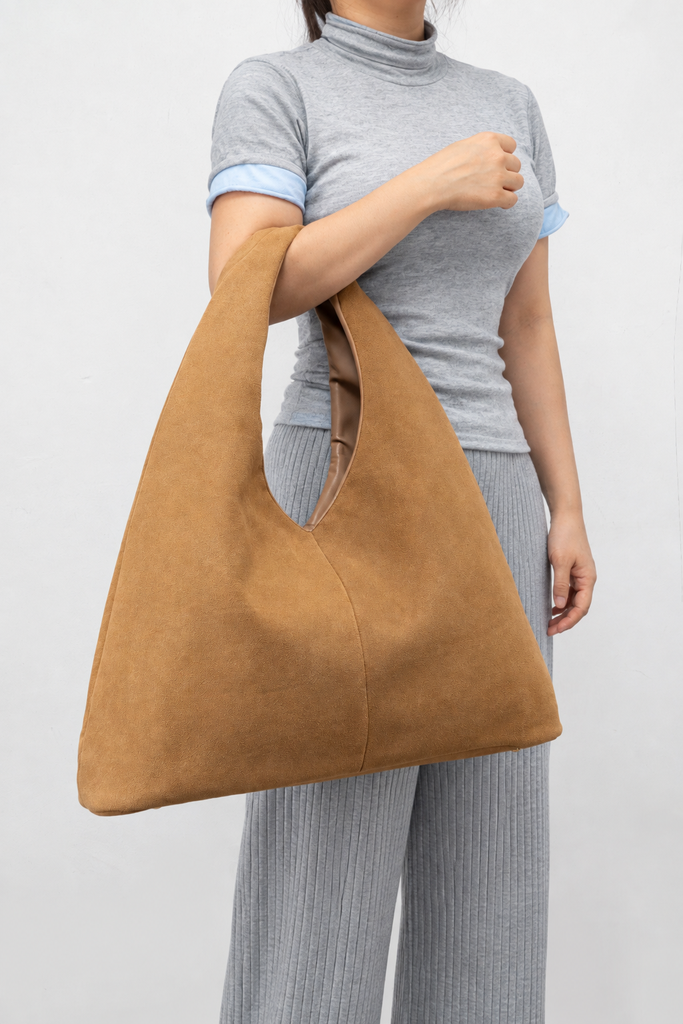 Jelavu Turin Suede Sculptural Tote Bag in Beige - image 6