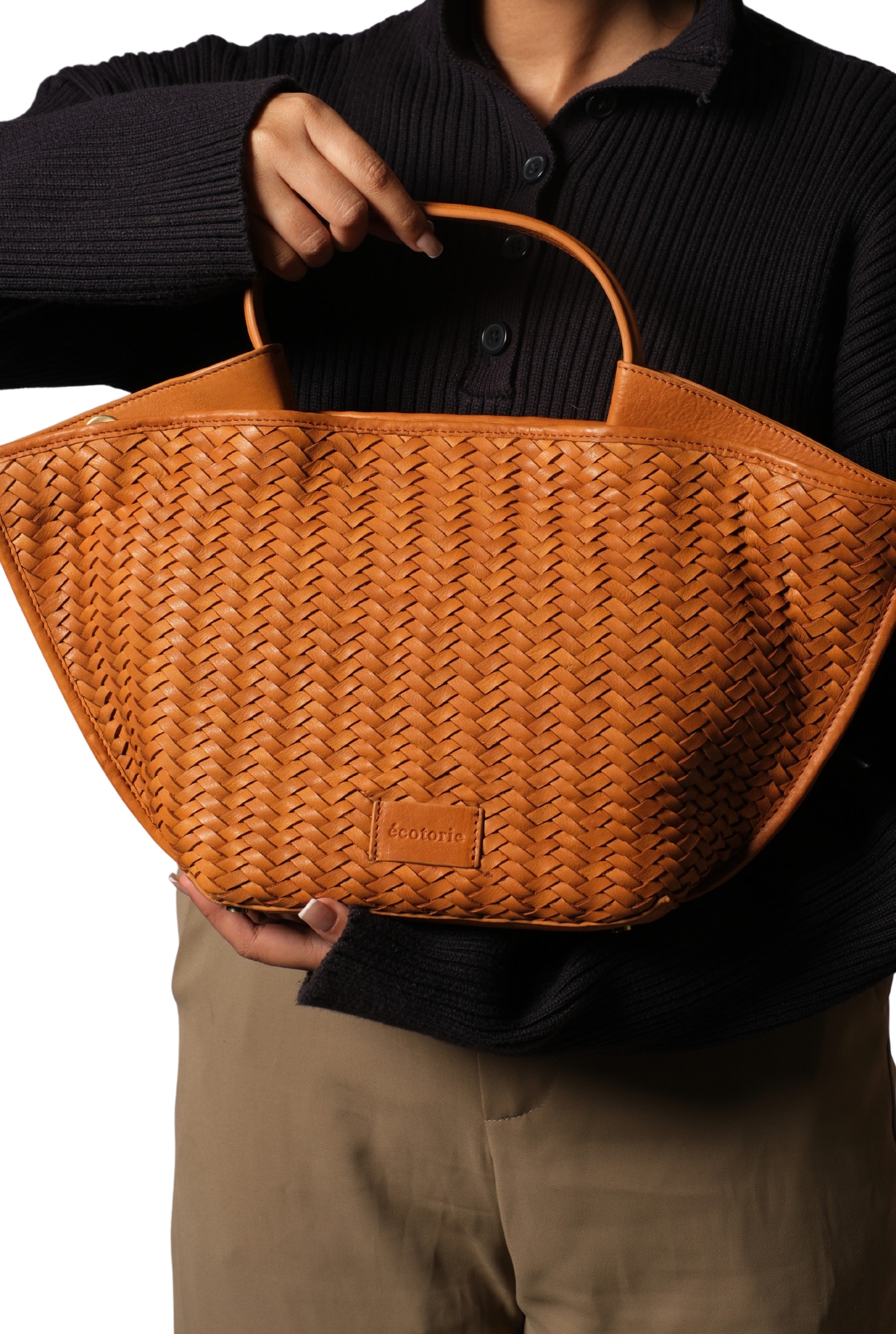 Ecotorie - Austin Large - Medium Crossbody - Black