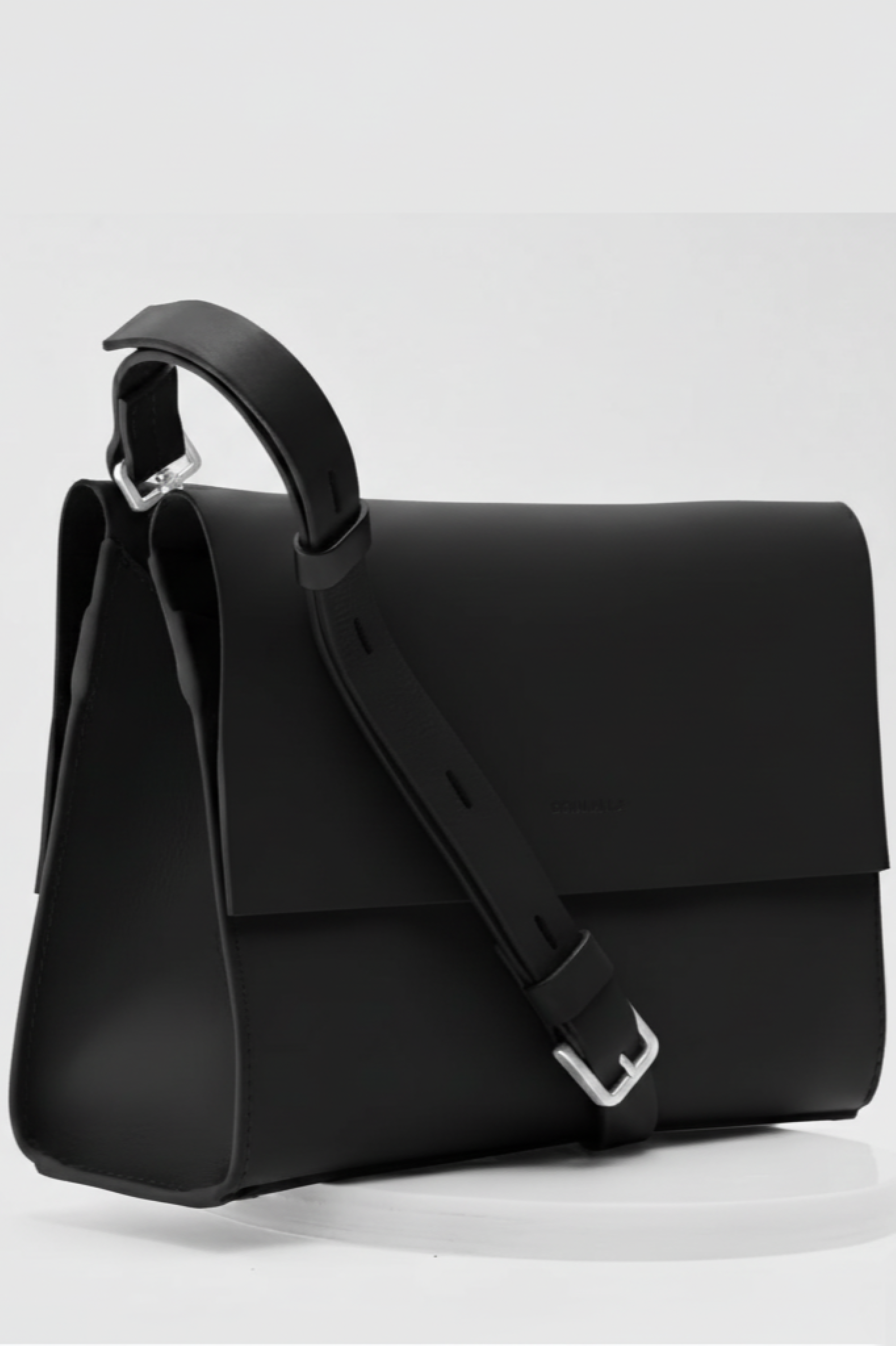 Ecotorie - Betty Black Crossbody
