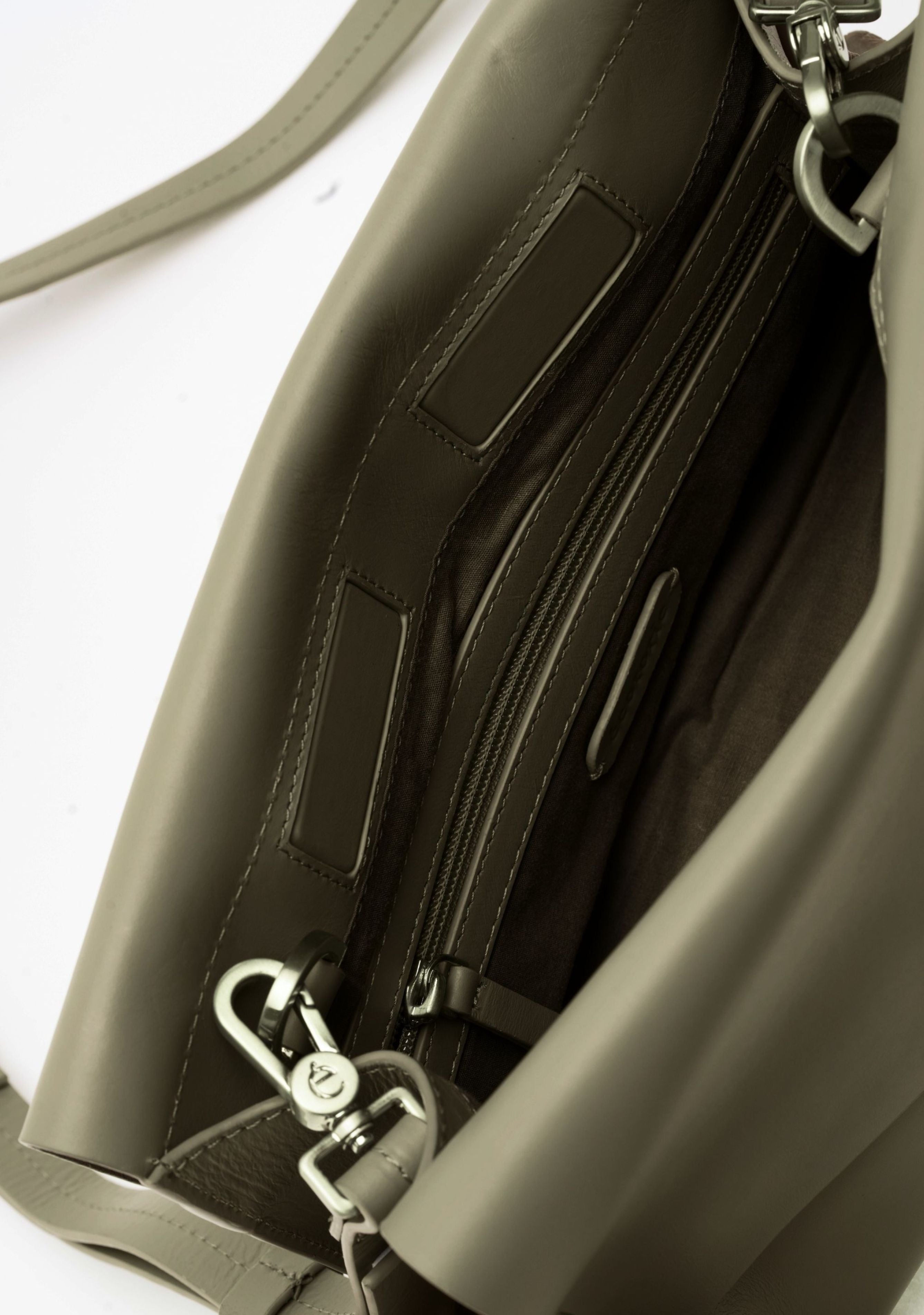 Ecotorie - Betty Dark Moss Crossbody