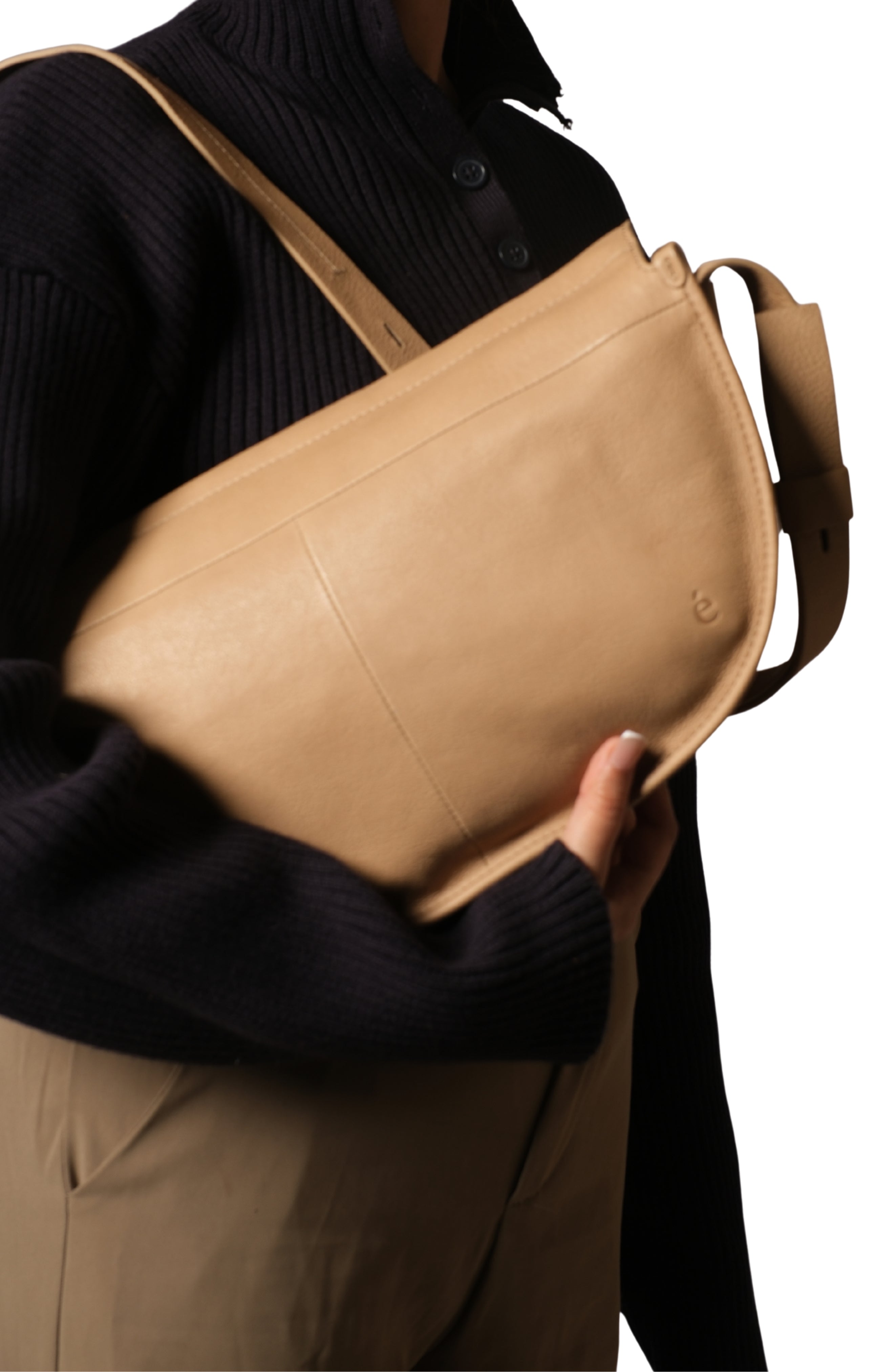 Ecotorie - Dora Cognac Crossbody