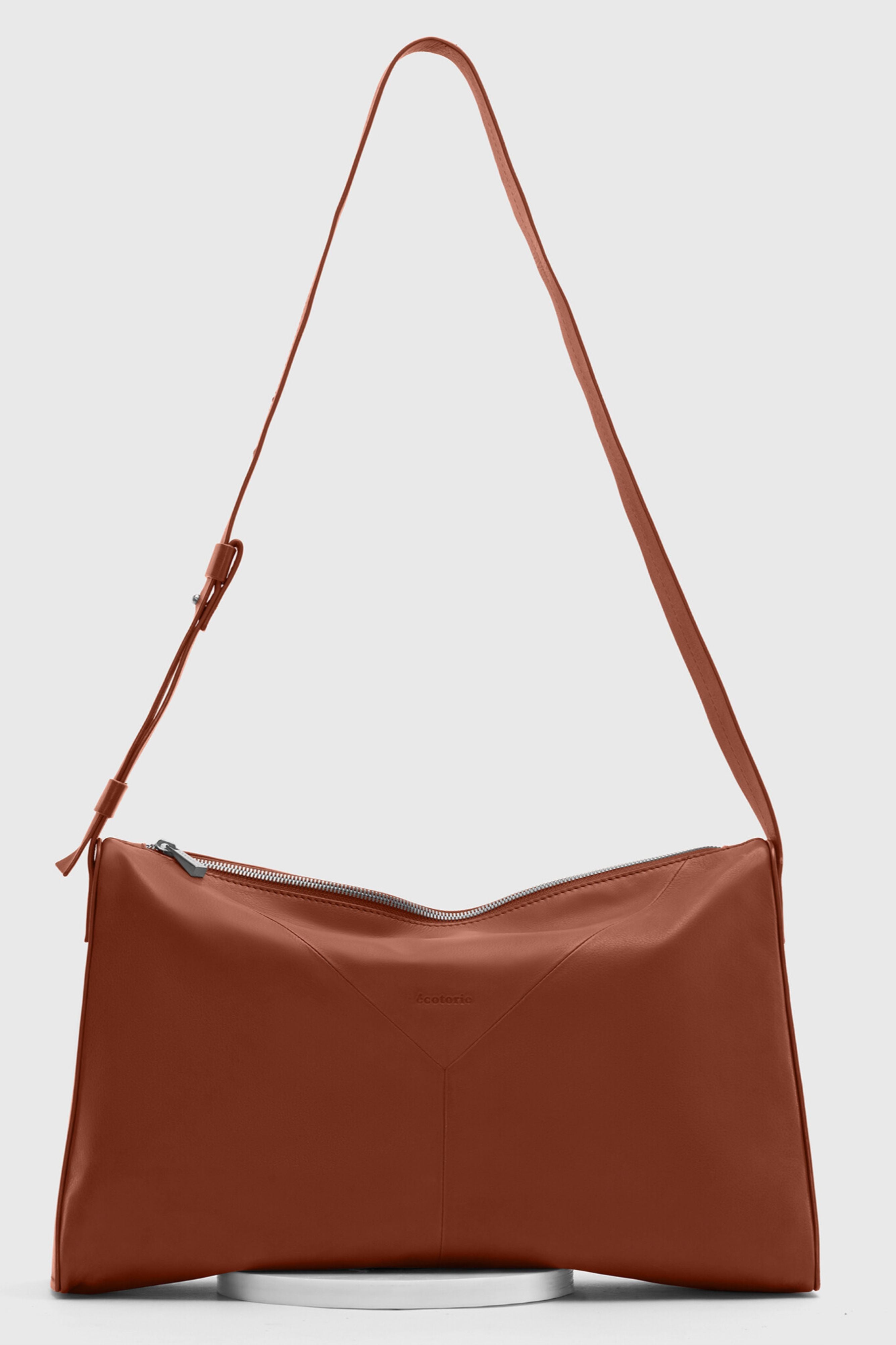 Ecotorie - Freya Cognac Shoulder Bag