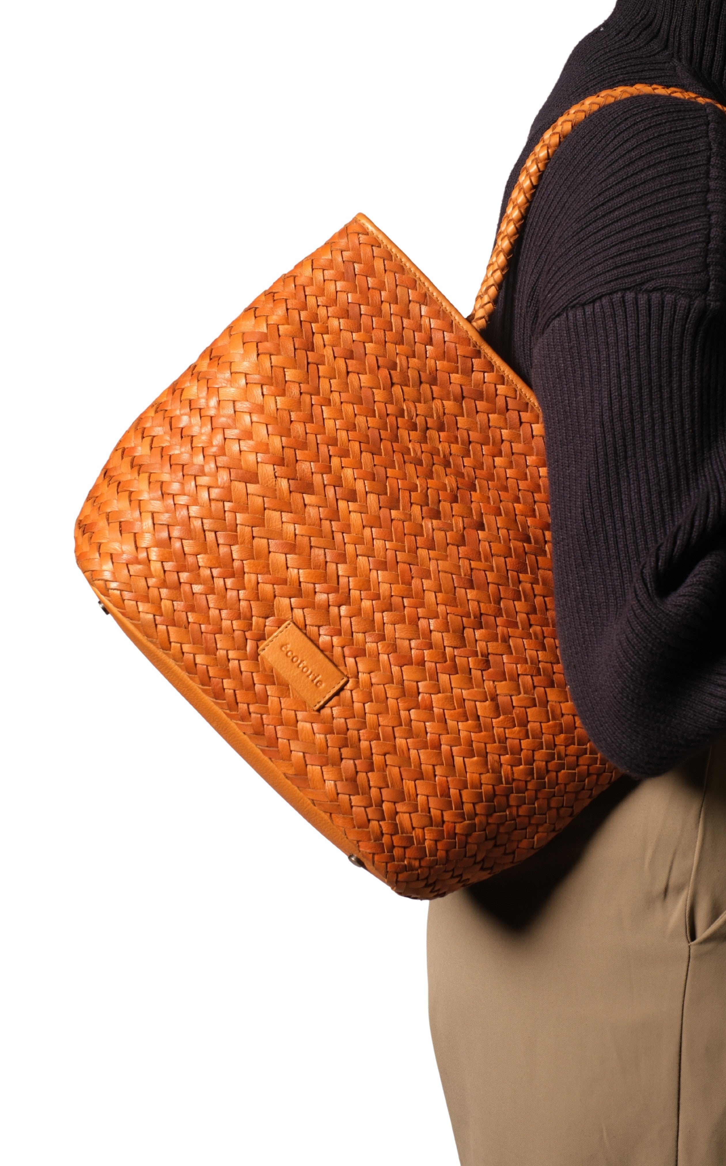 Ecotorie - Lubbock - Medium Shoulder Bag - Tan