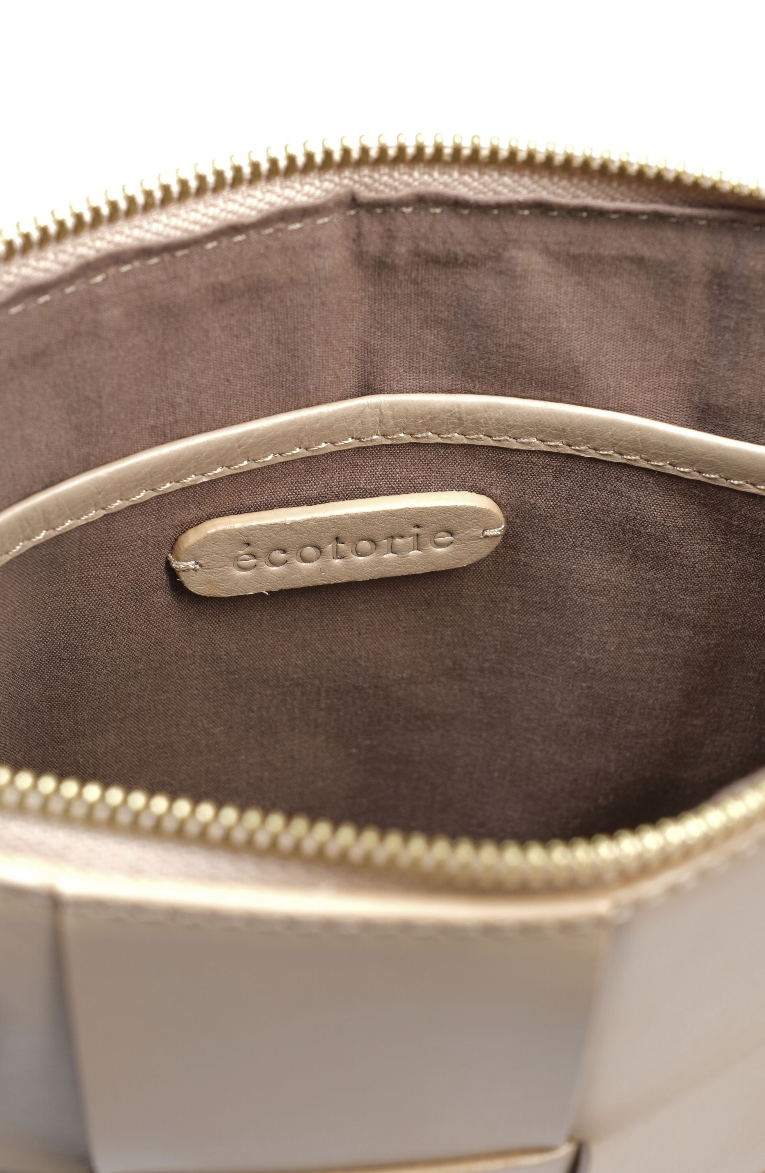 Ecotorie - Polly Wine Woven Crossbody Bag