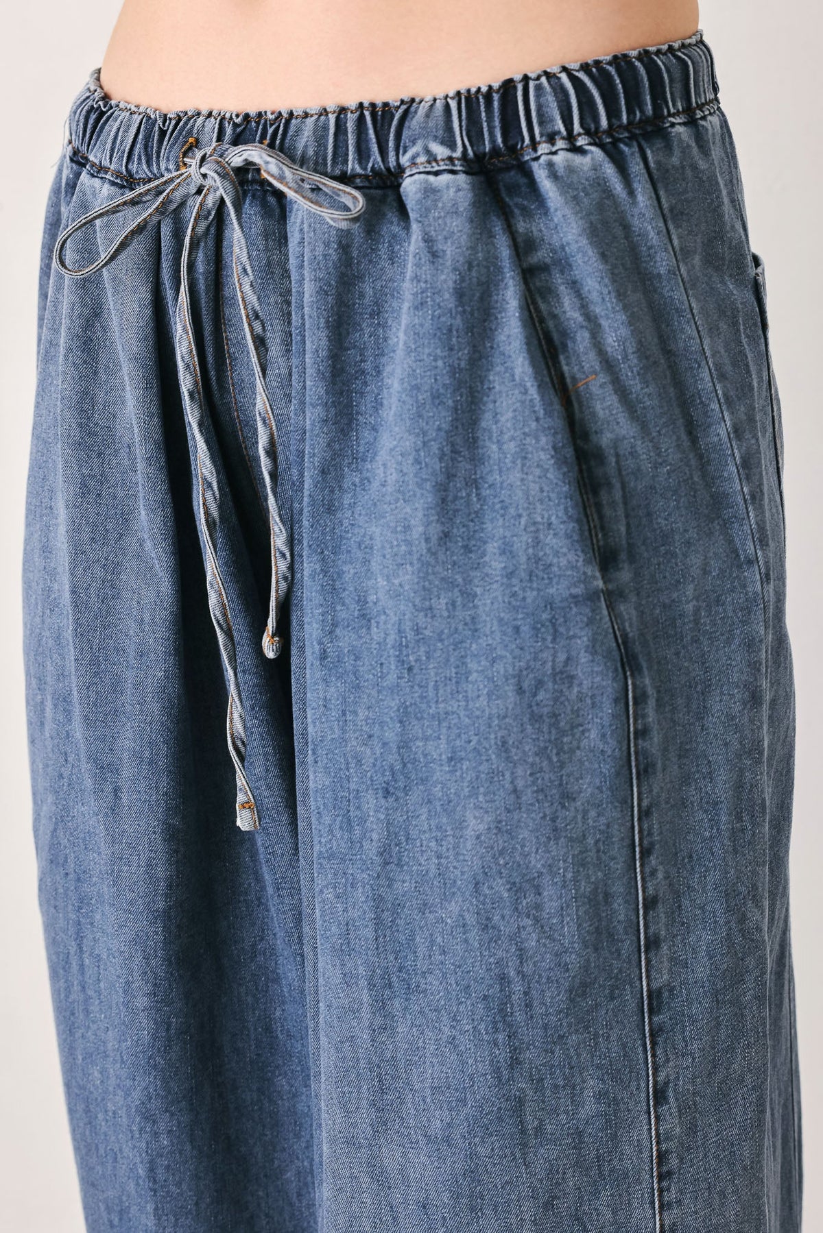 RELAXED RETREAT DENIM PANTS