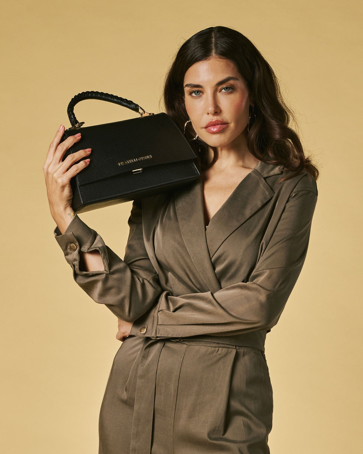 Federica (black) - Italian calf leather women's crossbody bag (with shoulder strap)
