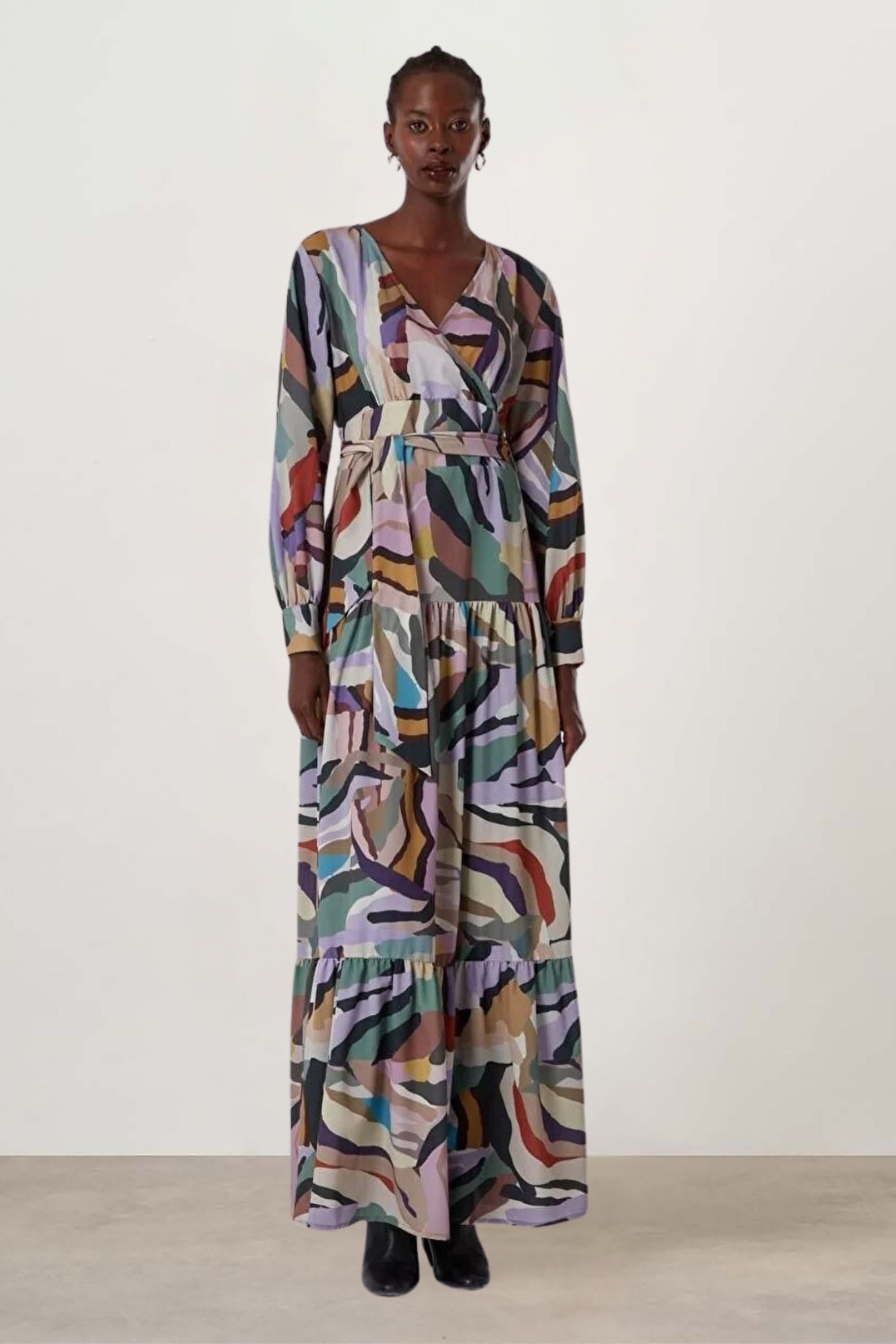 Mizalle Long Sleeve Maxi Dress