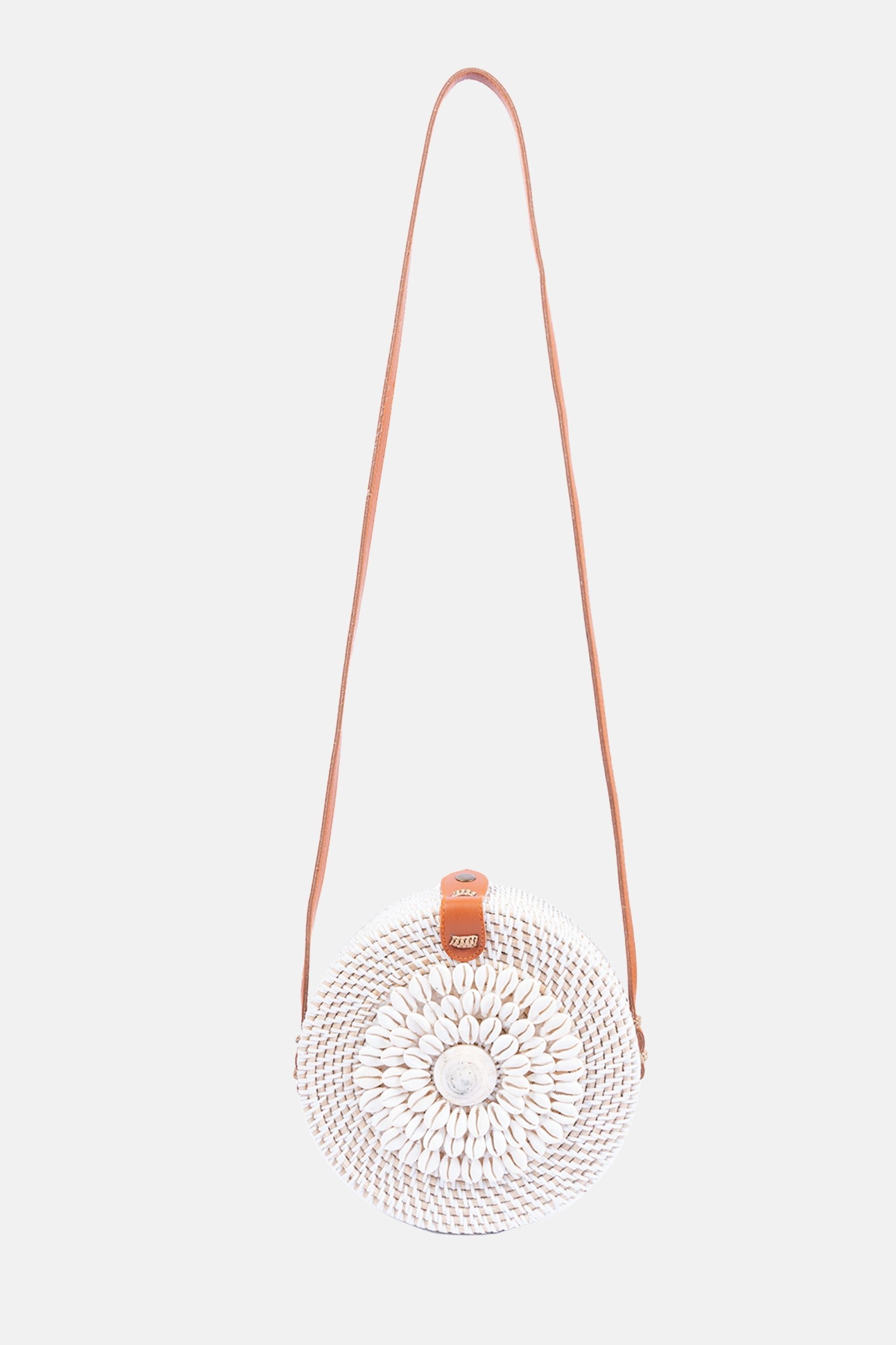 Jelavu - Ata Kauri Rattan Small Crossbody Natural Seashells - White