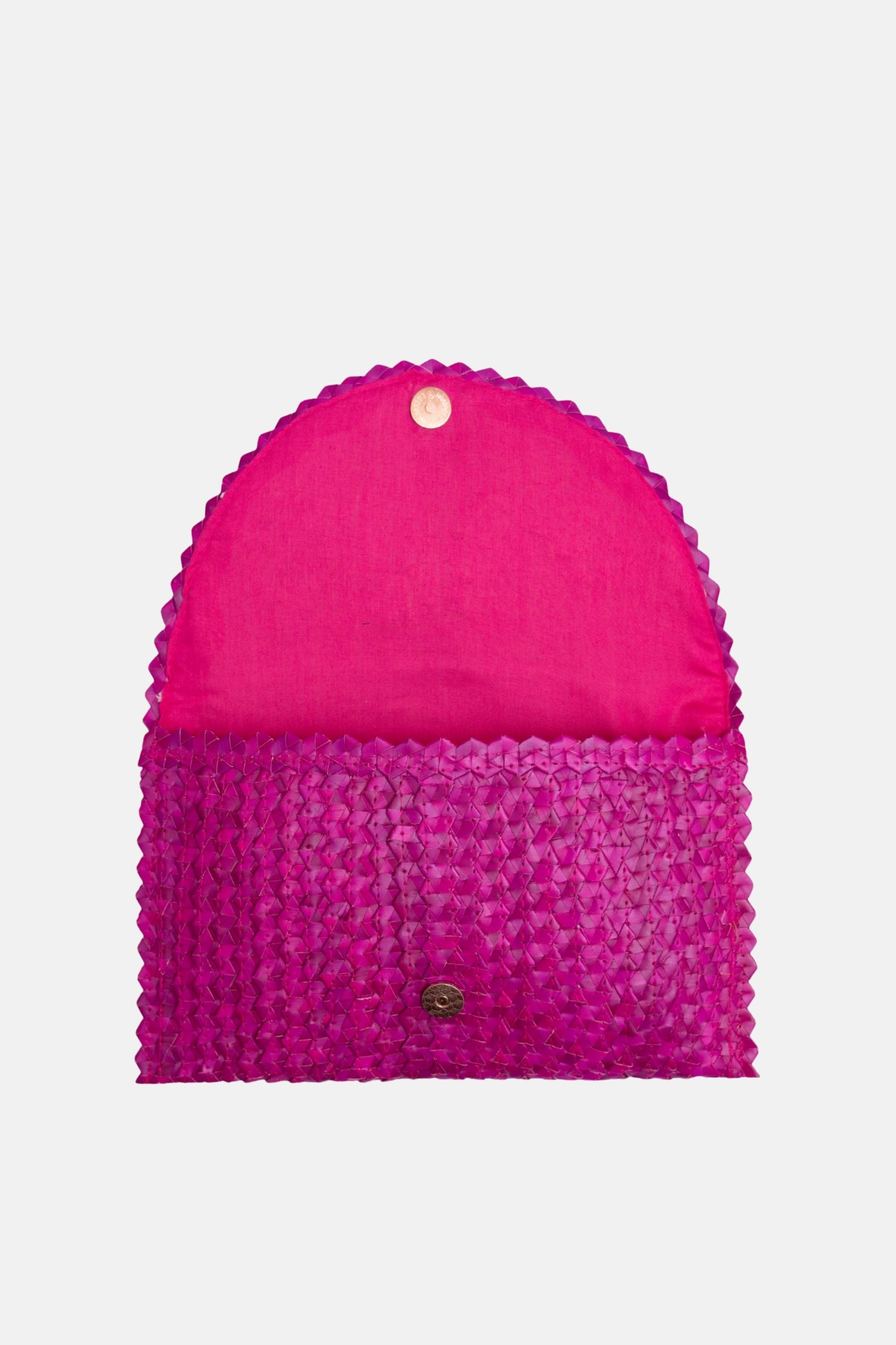 Coco Natural Shell Small Clutch - Fuschia