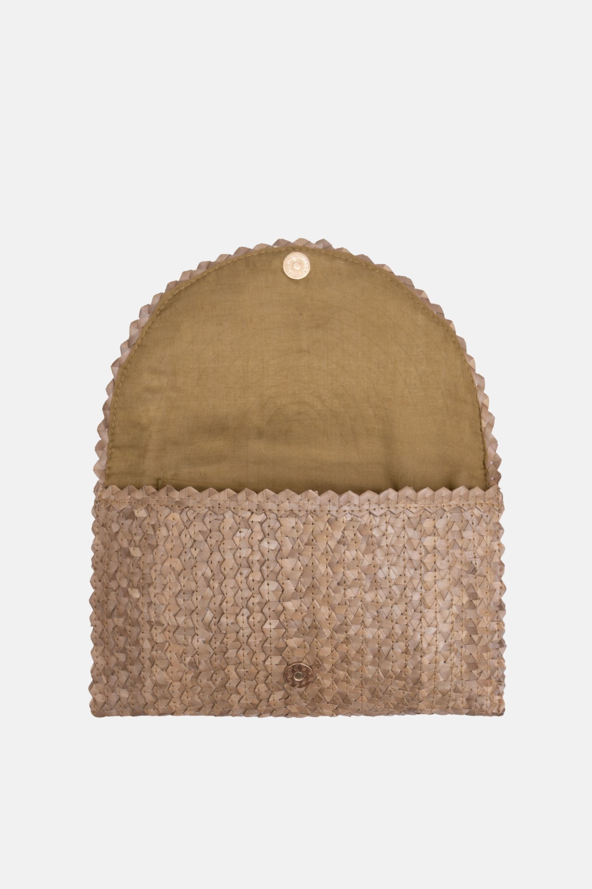 Coco Natural Shell Small Clutch - Beige