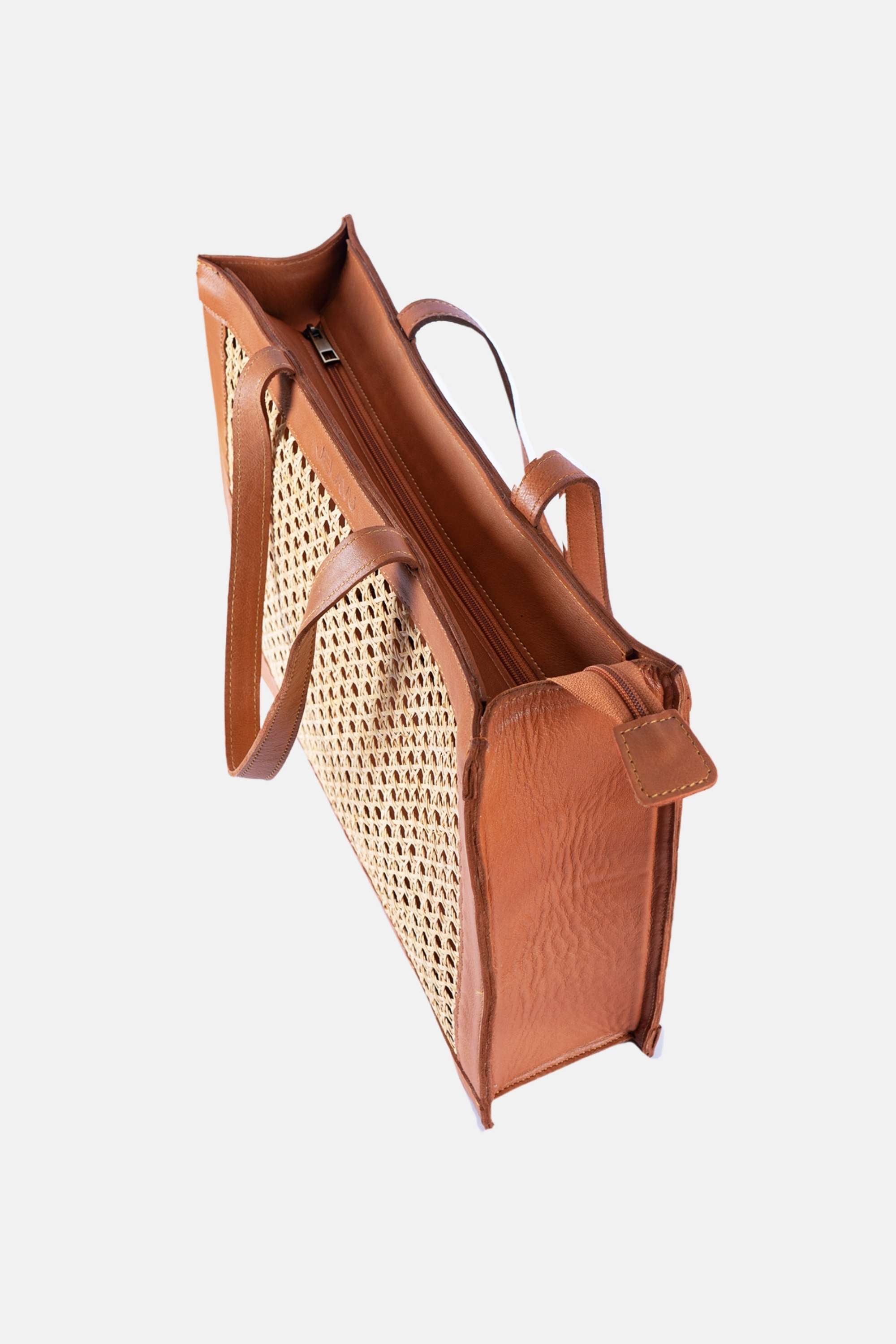 Jelavu - Hurley Tan Tote Bag