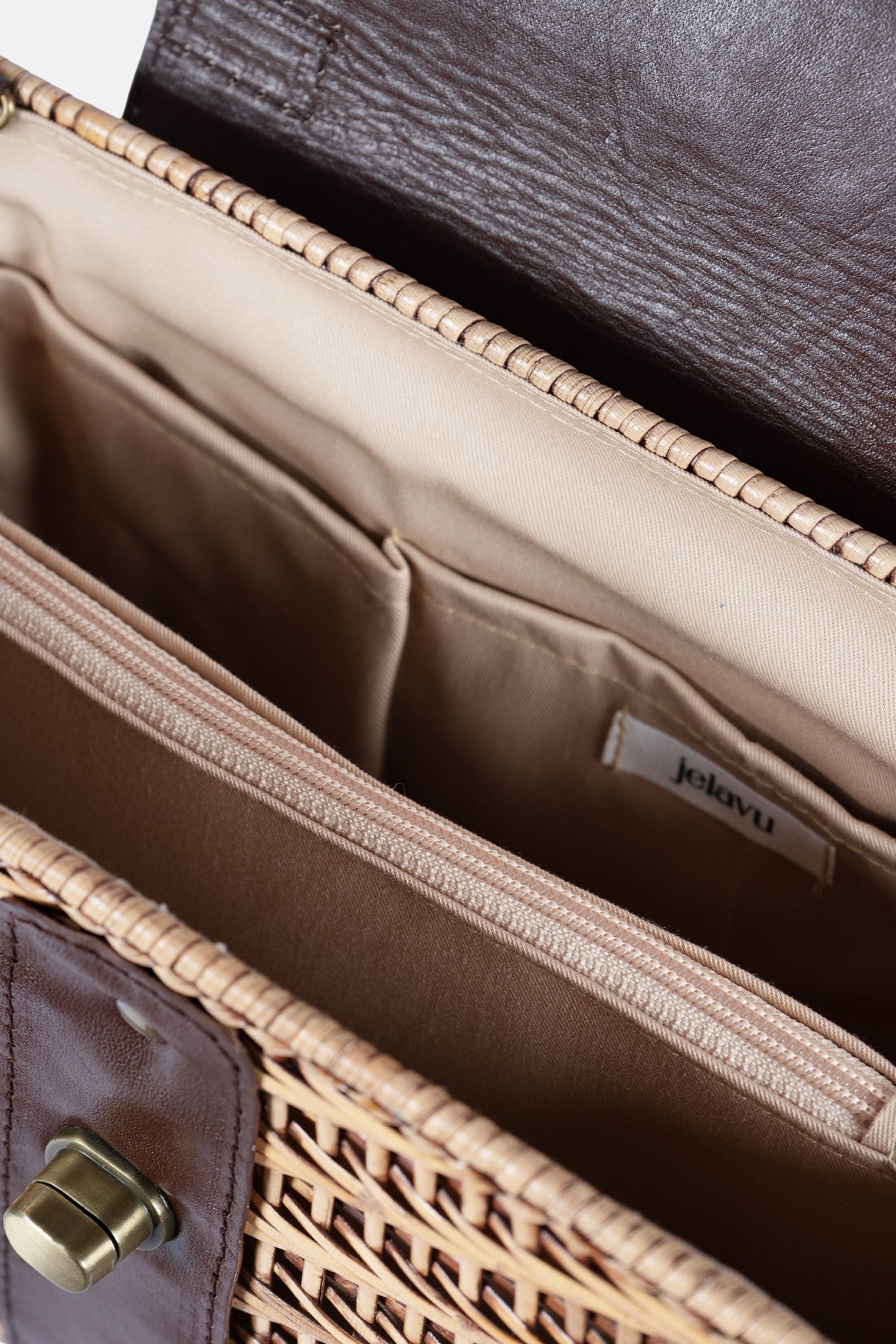 Jelavu Nori Chocolate Medium Crossbody