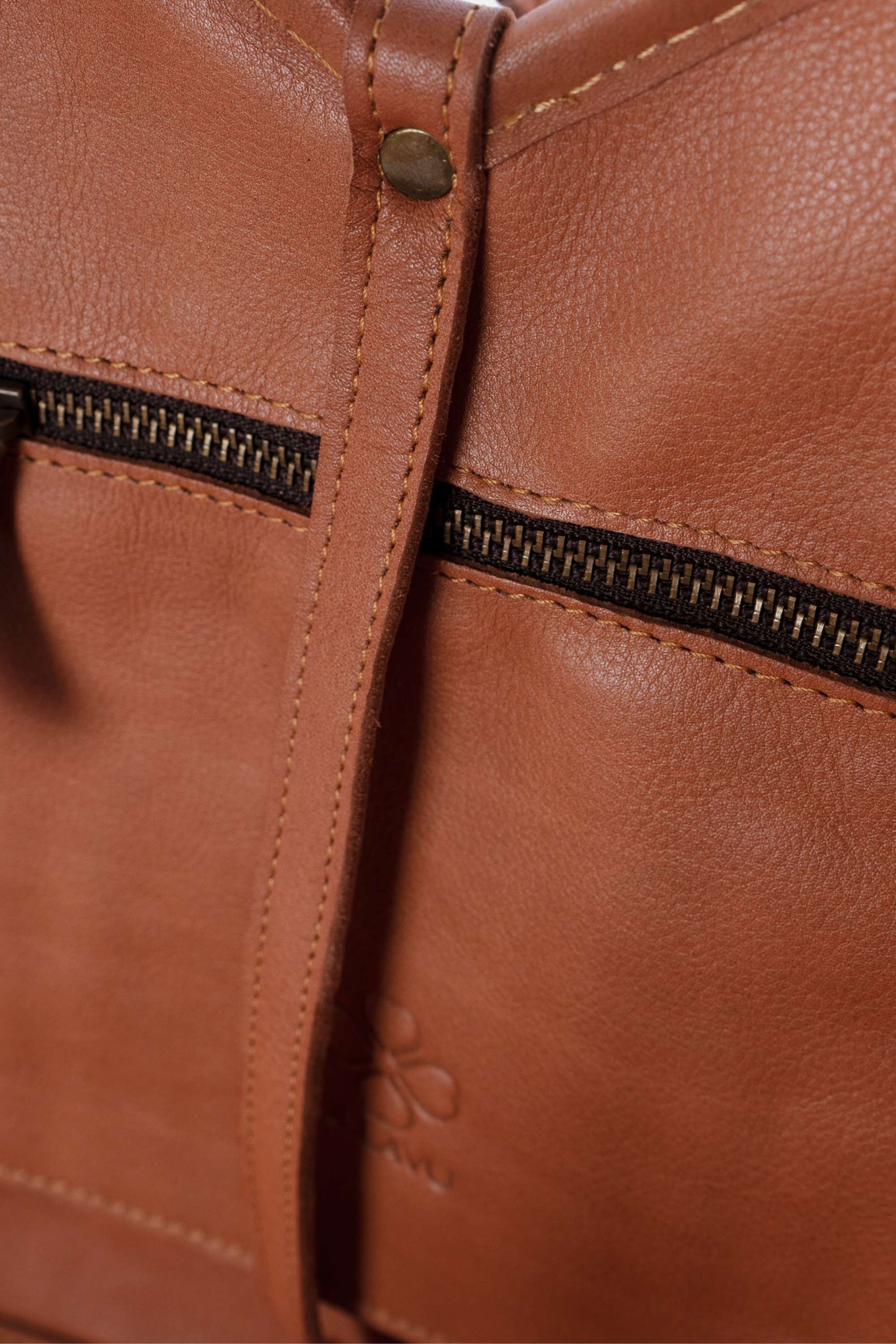 Jelavu - Ophellia Tan Tote Bag