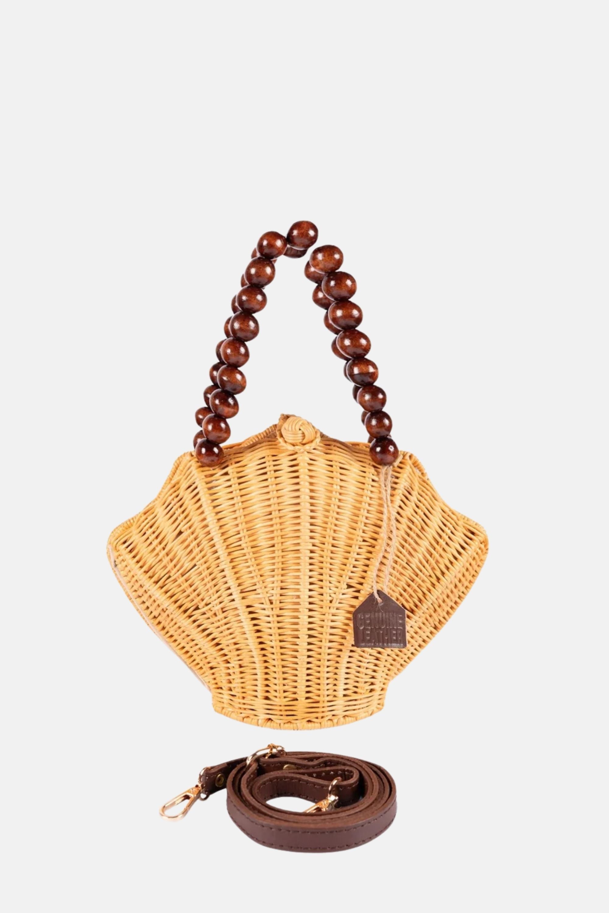 Jelavu - Shelly Woodbead