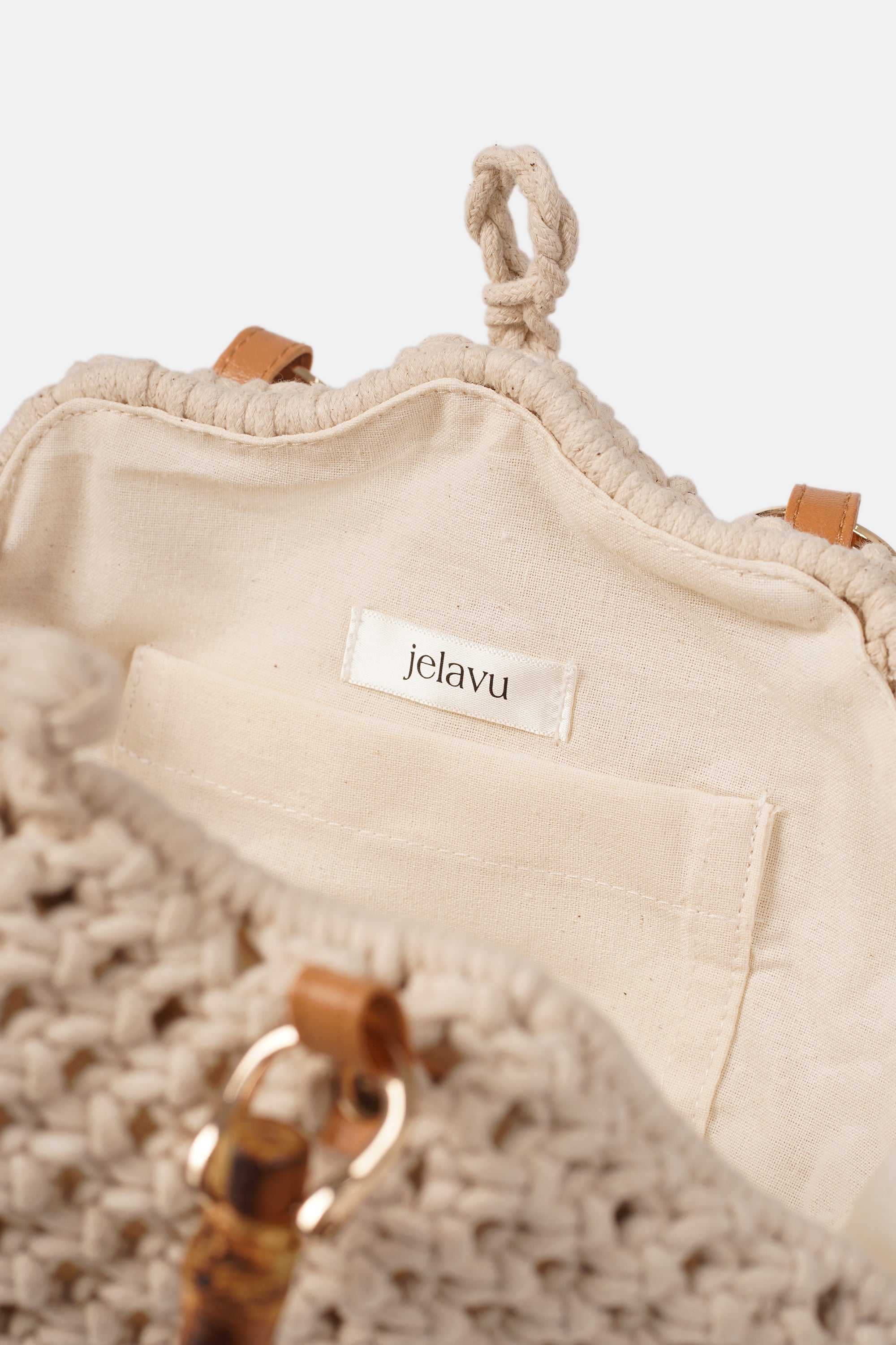 Jelavu - Venus Cream Crochette Shell Bag