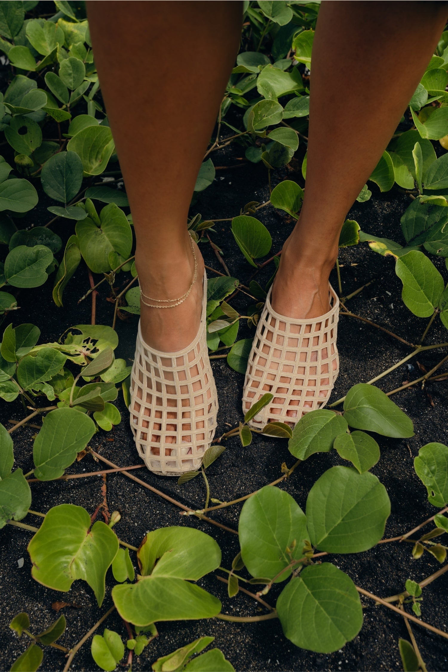 Jelavu - Glimmr Beige Sandal