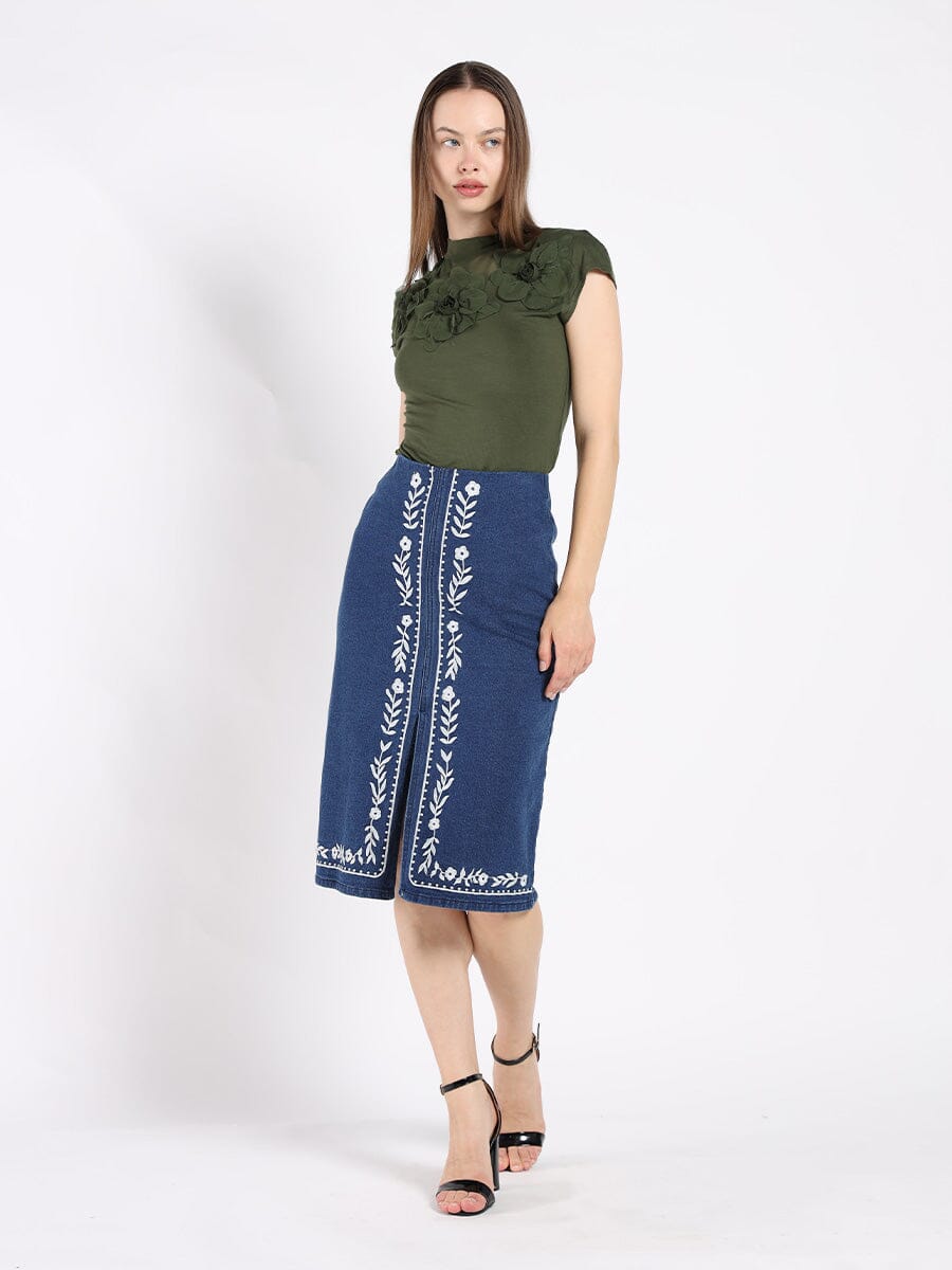 Gracia Fashion Women's Flower Applique Mock Neck Cap Sleeve Top