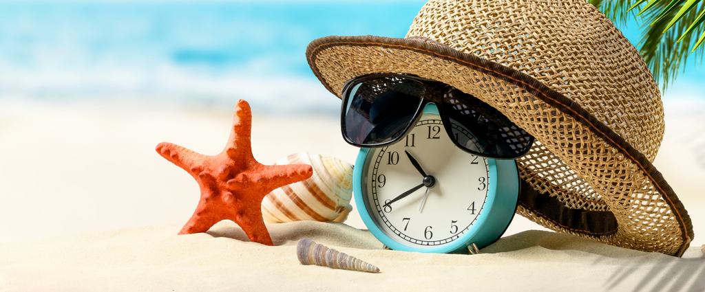 How to Plan a Last-Minute Labor Day Getaway: Seize the Summer Splendor | Future Brands Group Blog Cover