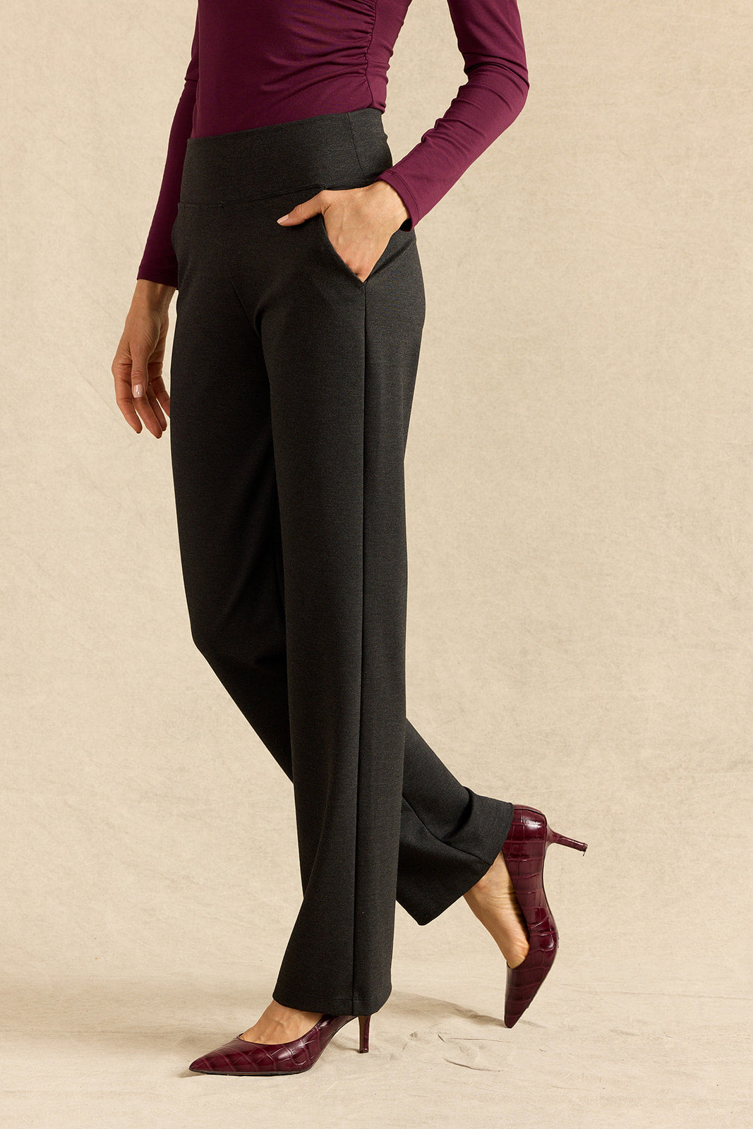 NINA STRAIGHT LEG PANT: CHARCOAL PONTE