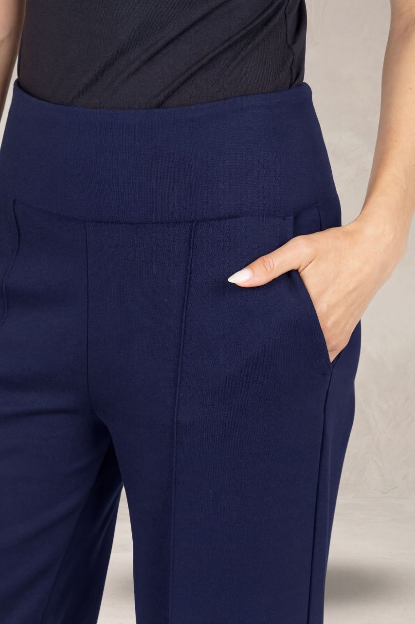 EXECUTIVE PANT: OXFORD NAVY PONTE