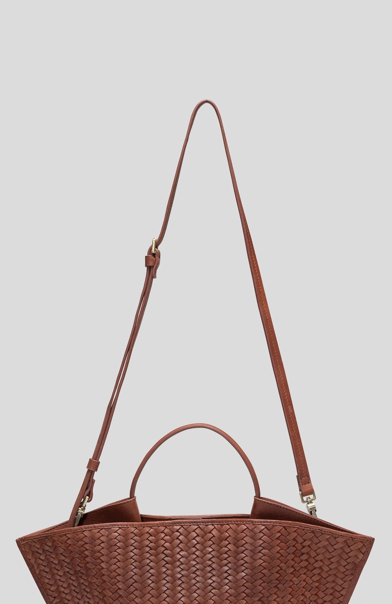 Ecotorie - Austin Small - Small Crossbody - Brandy