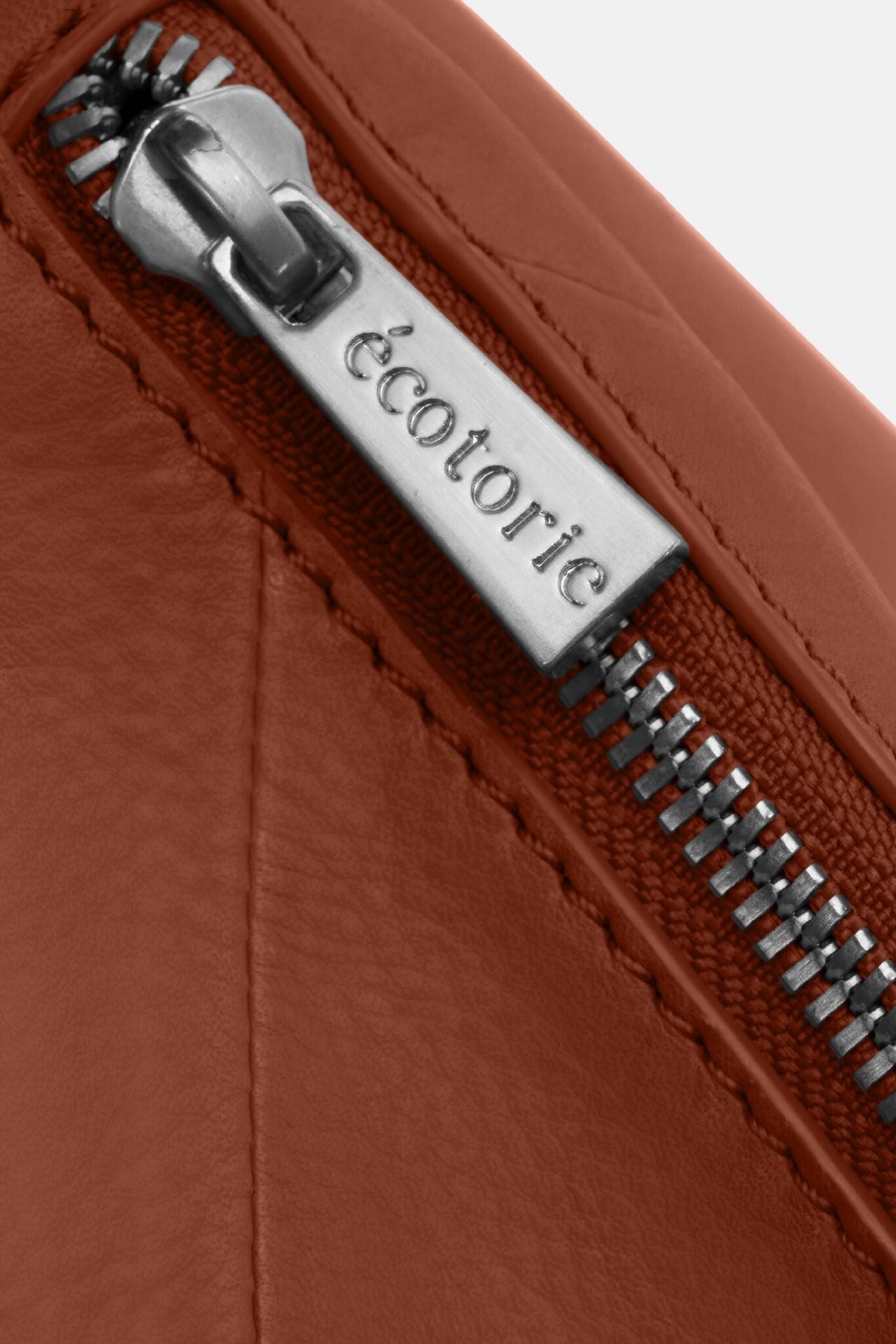 Ecotorie - Freya Cognac Shoulder Bag