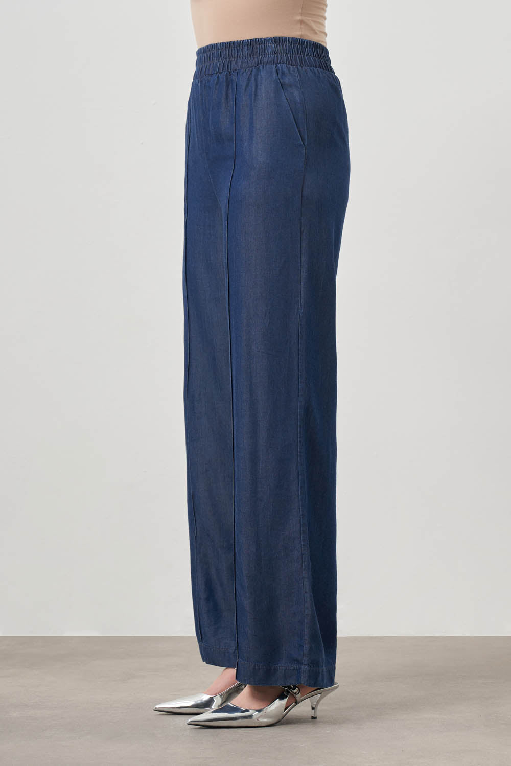 Mizalle Wide Leg Denim Pants Indigo Apparel