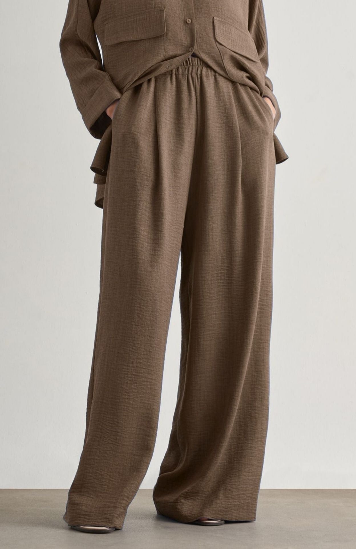 Mizalle Women's Wide-Leg Pants