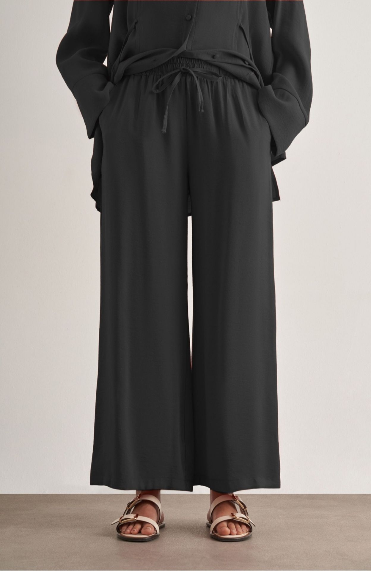 Mizalle Women's Relaxed Pants - Pants
