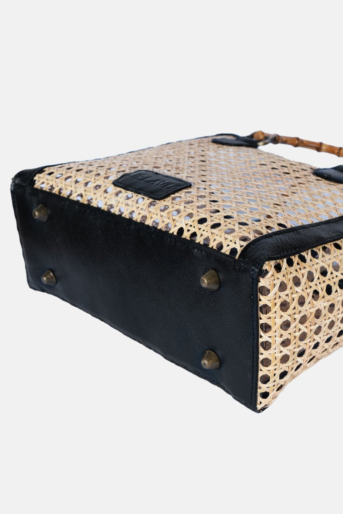 Jelavu - Bristoll Black Medium Satchel