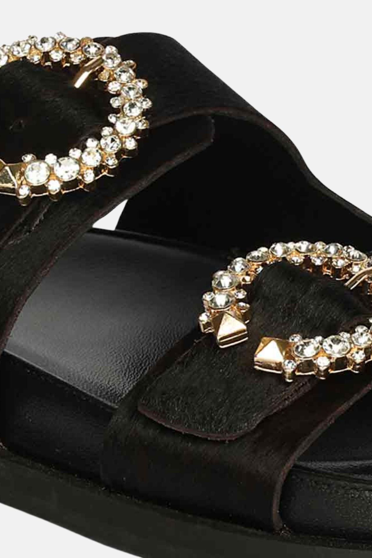 Saint G - Ishie - Black Slide