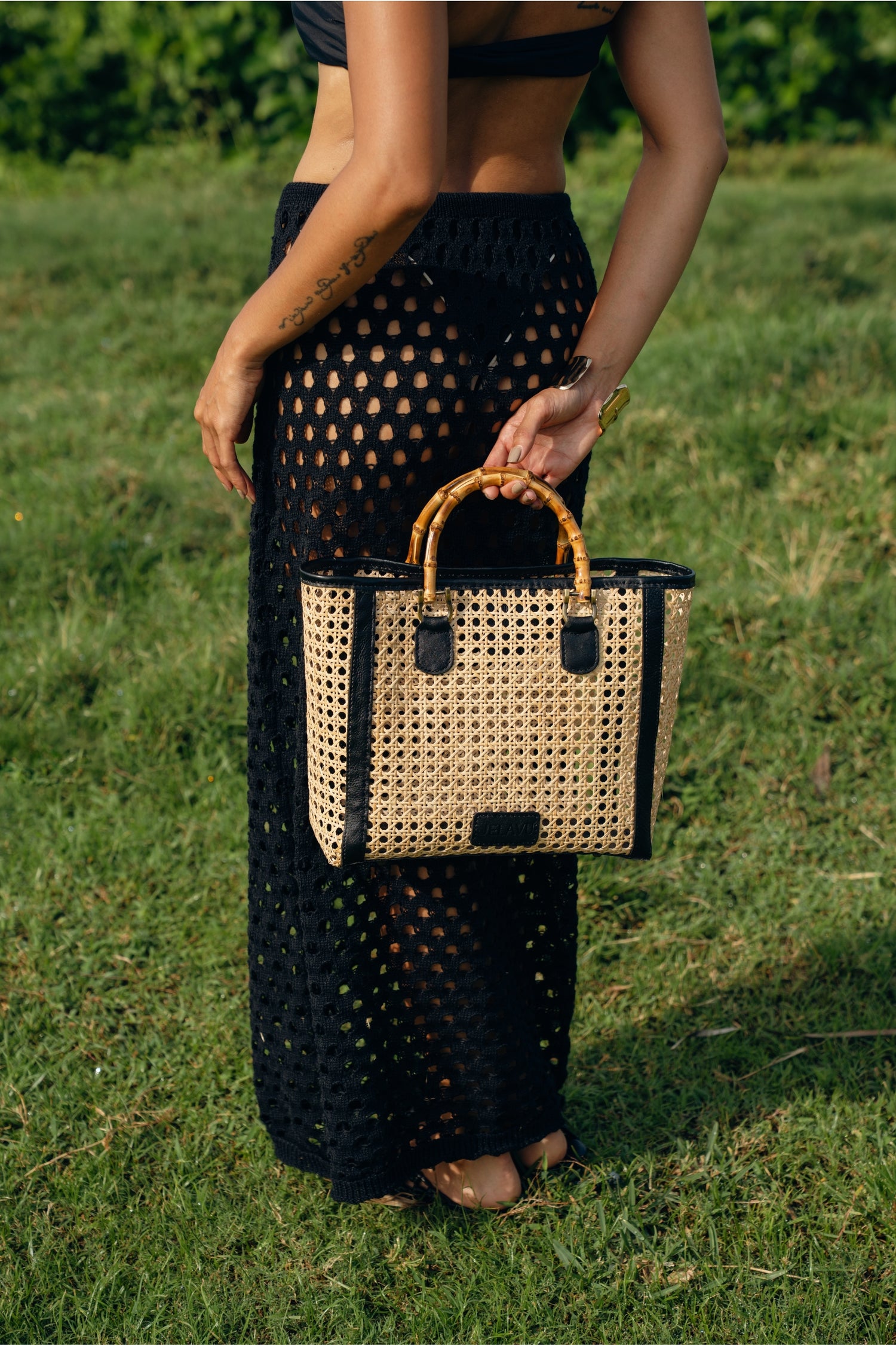 DOlGTドワ　スパンコールバッグ Jelavu - Bristoll Black Medium Satchel Bag
