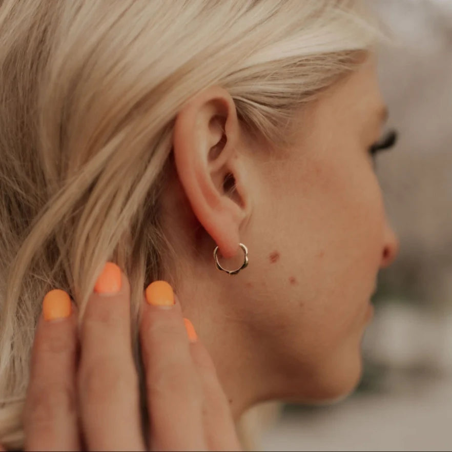 Lola Floral Hoops