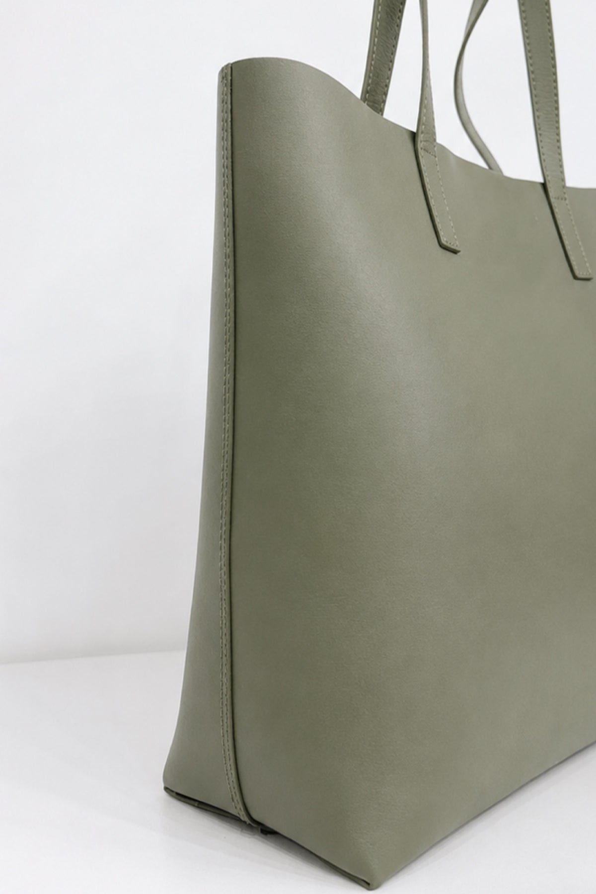 Ecotorie Agatha Leather Tote Bag-Dark Moss