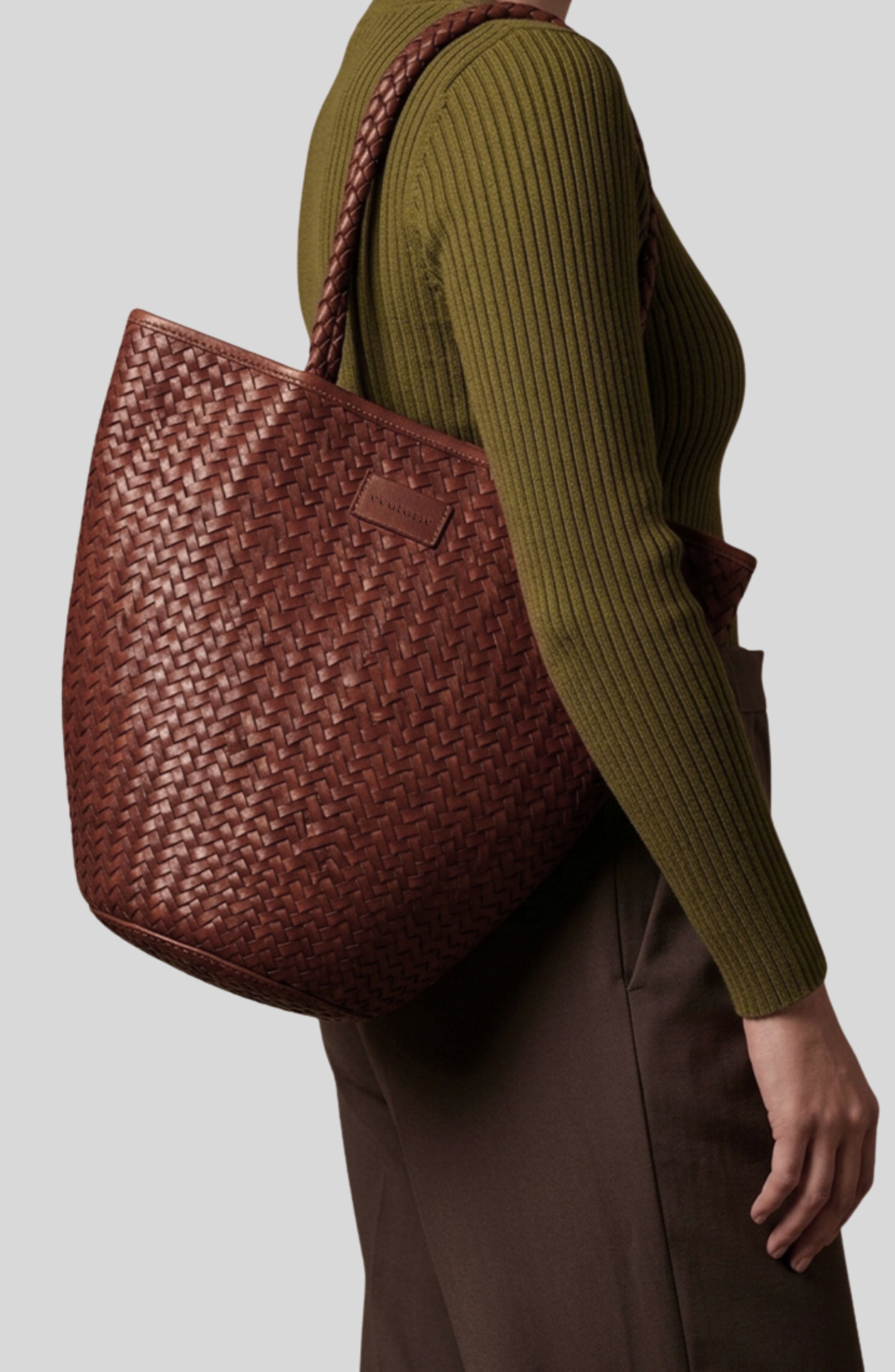Ecotorie - Arlington - Medium Shoulder Bag - Brandy