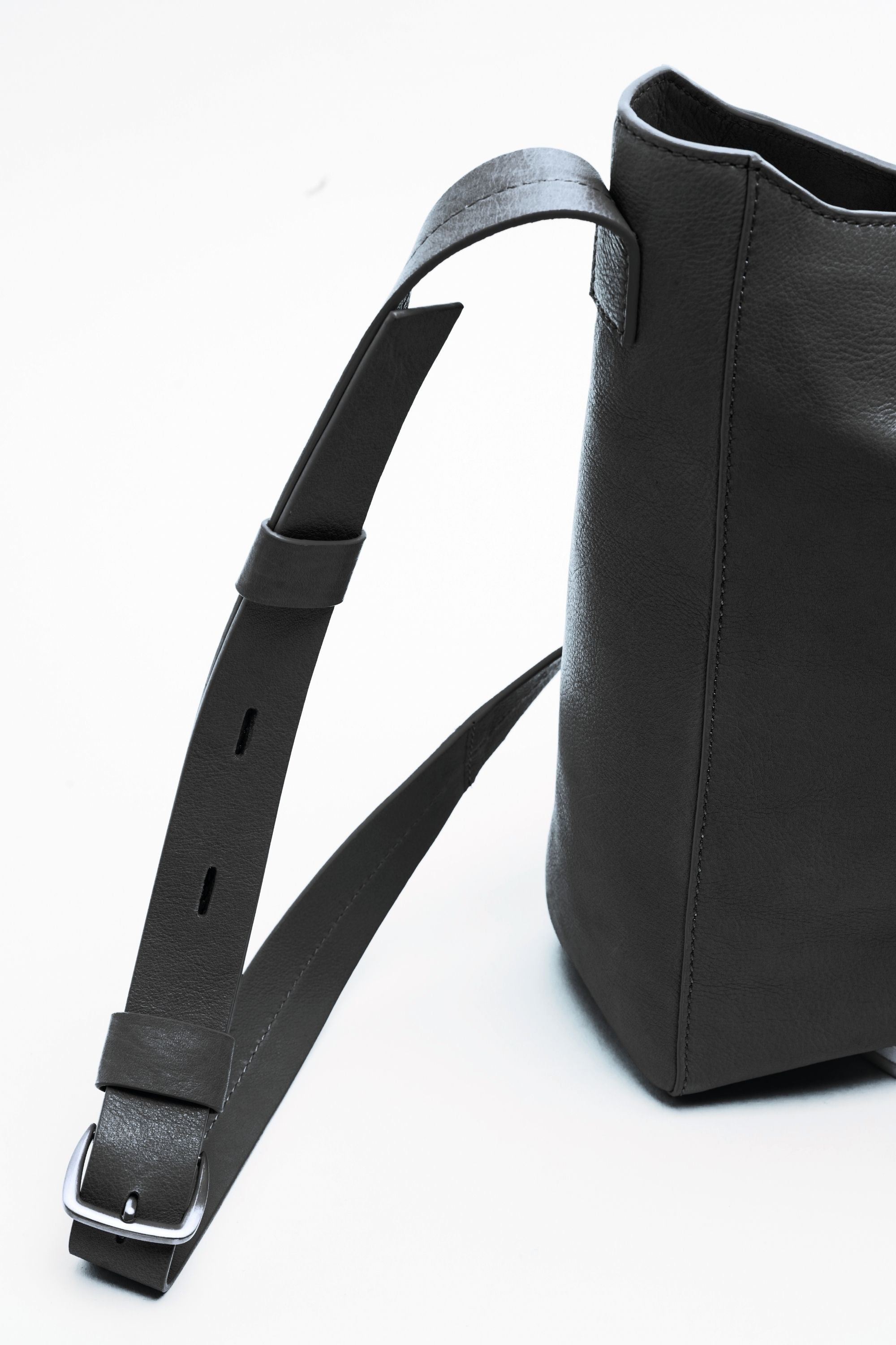 Ecotorie - Brigitte Black Crossbody