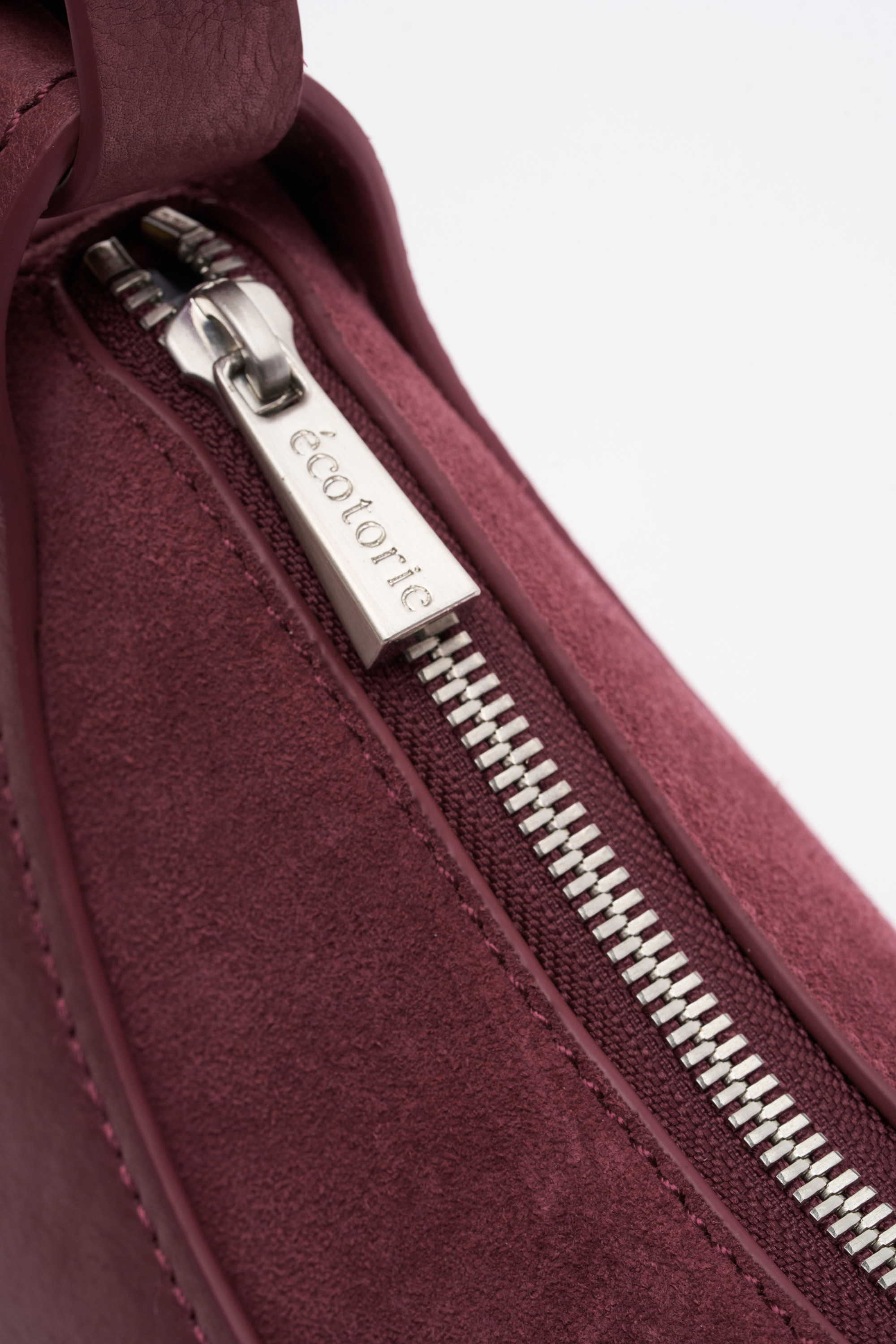 Ecotorie - Leif Wine Crossbody