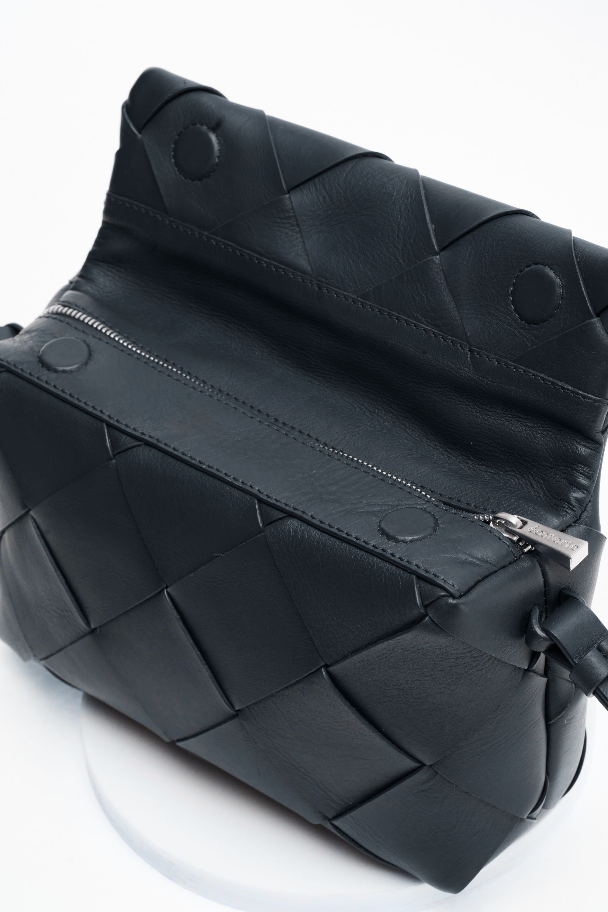 Ecotorie - Maude Black Crossbody