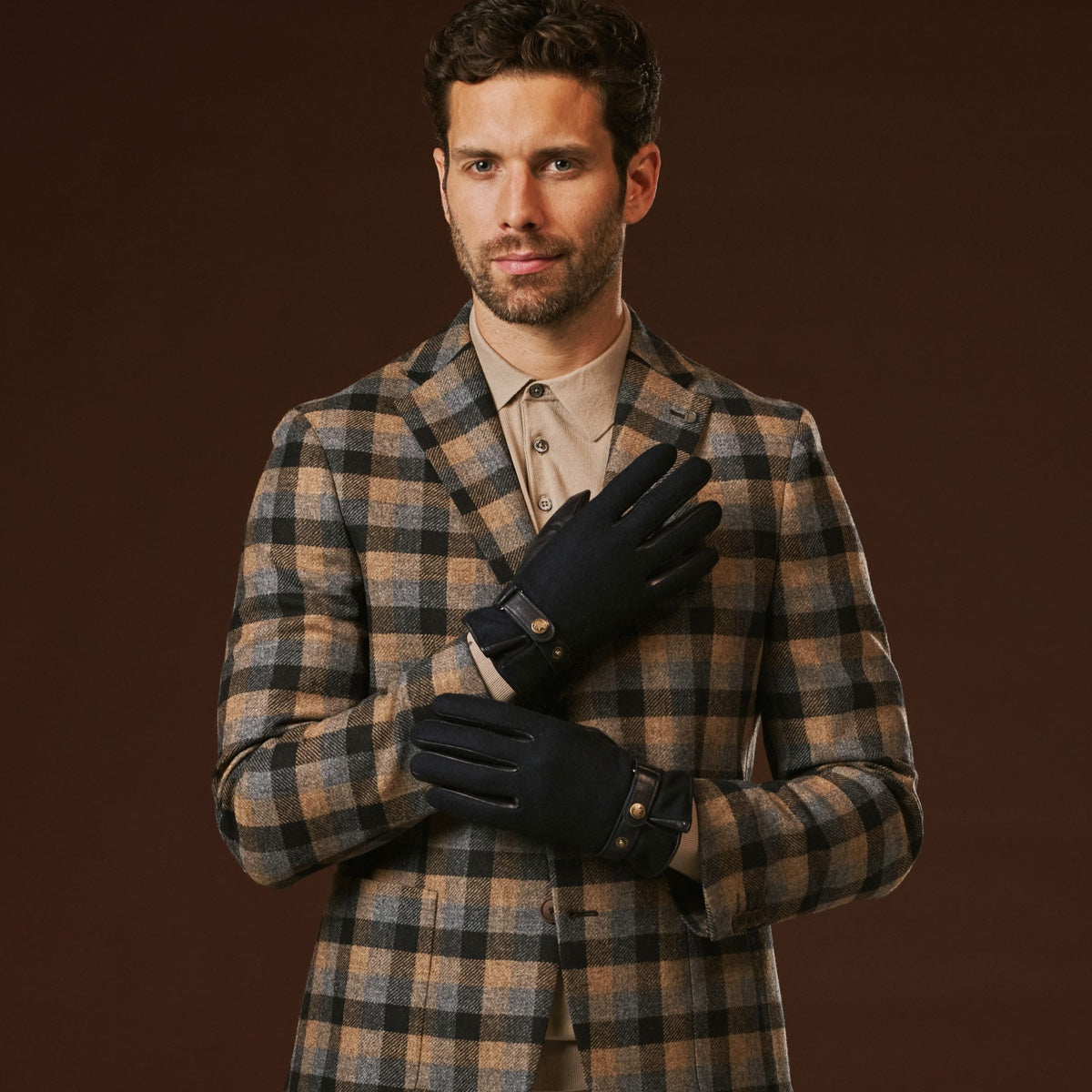 Fabrizio (navy blue) - Tweed men's gloves with touchscreen capability and adjustable snap button