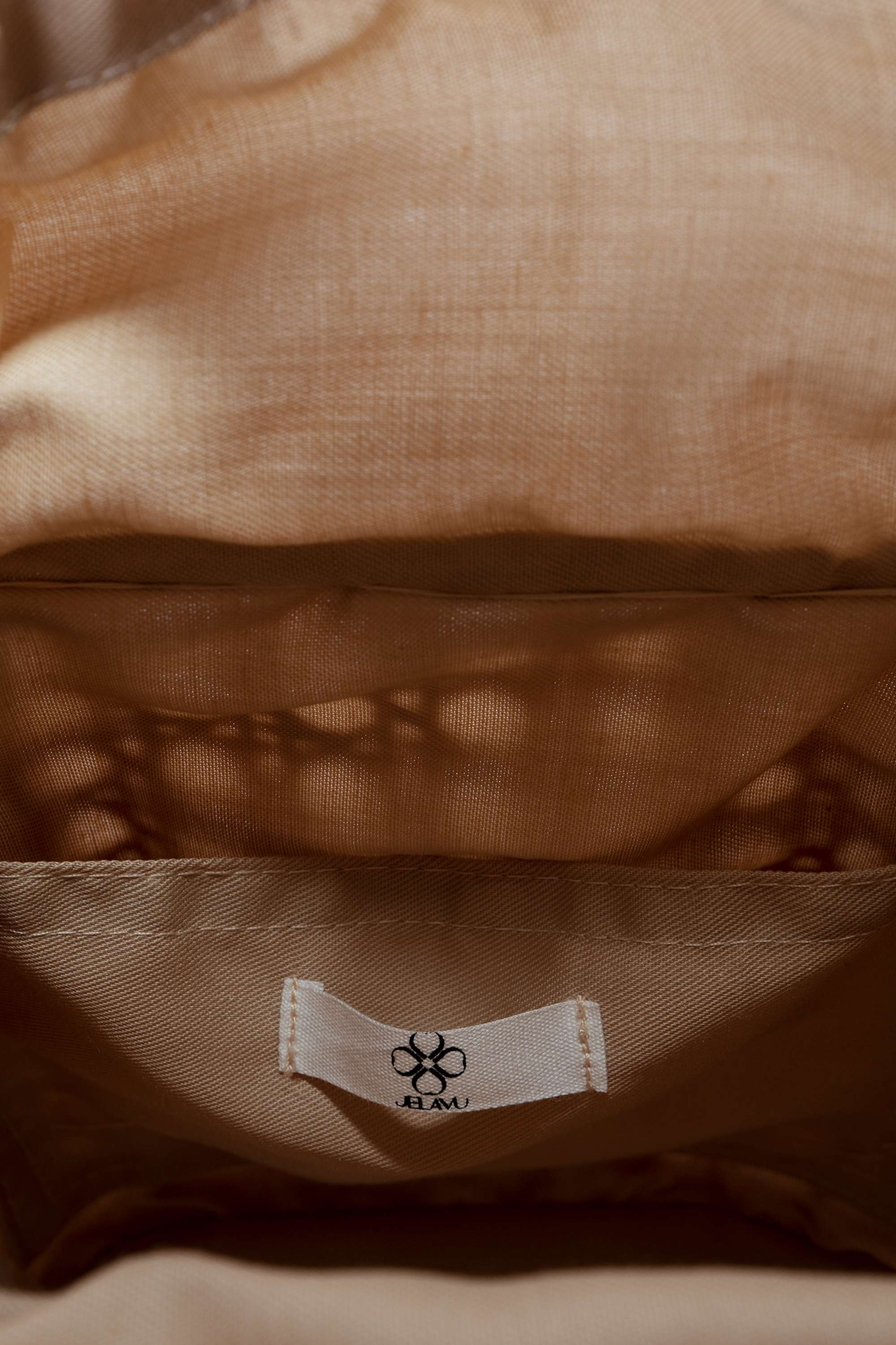 Jelavu - Amalfee Wood Bead Satchel Bag