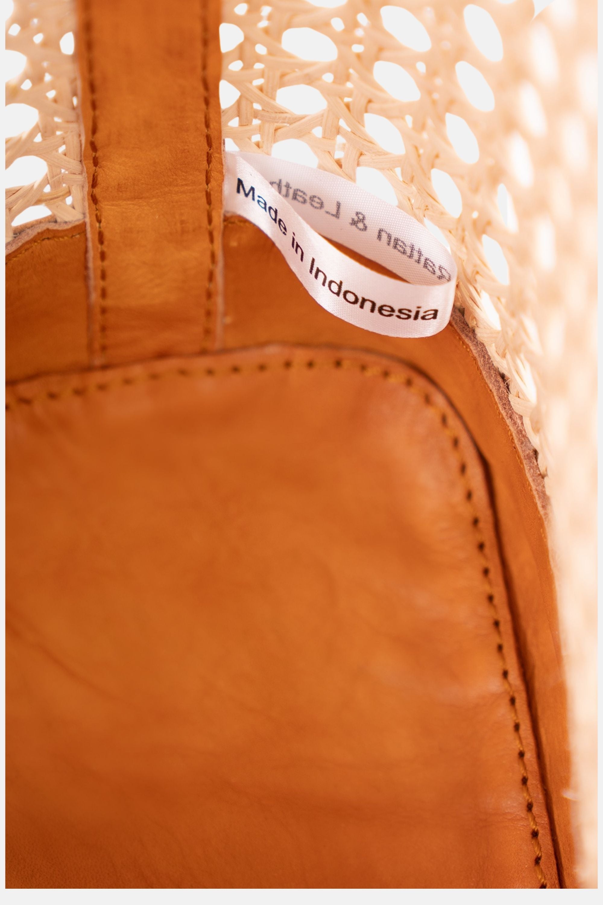 Jelavu Hilton TAN Large Satchel