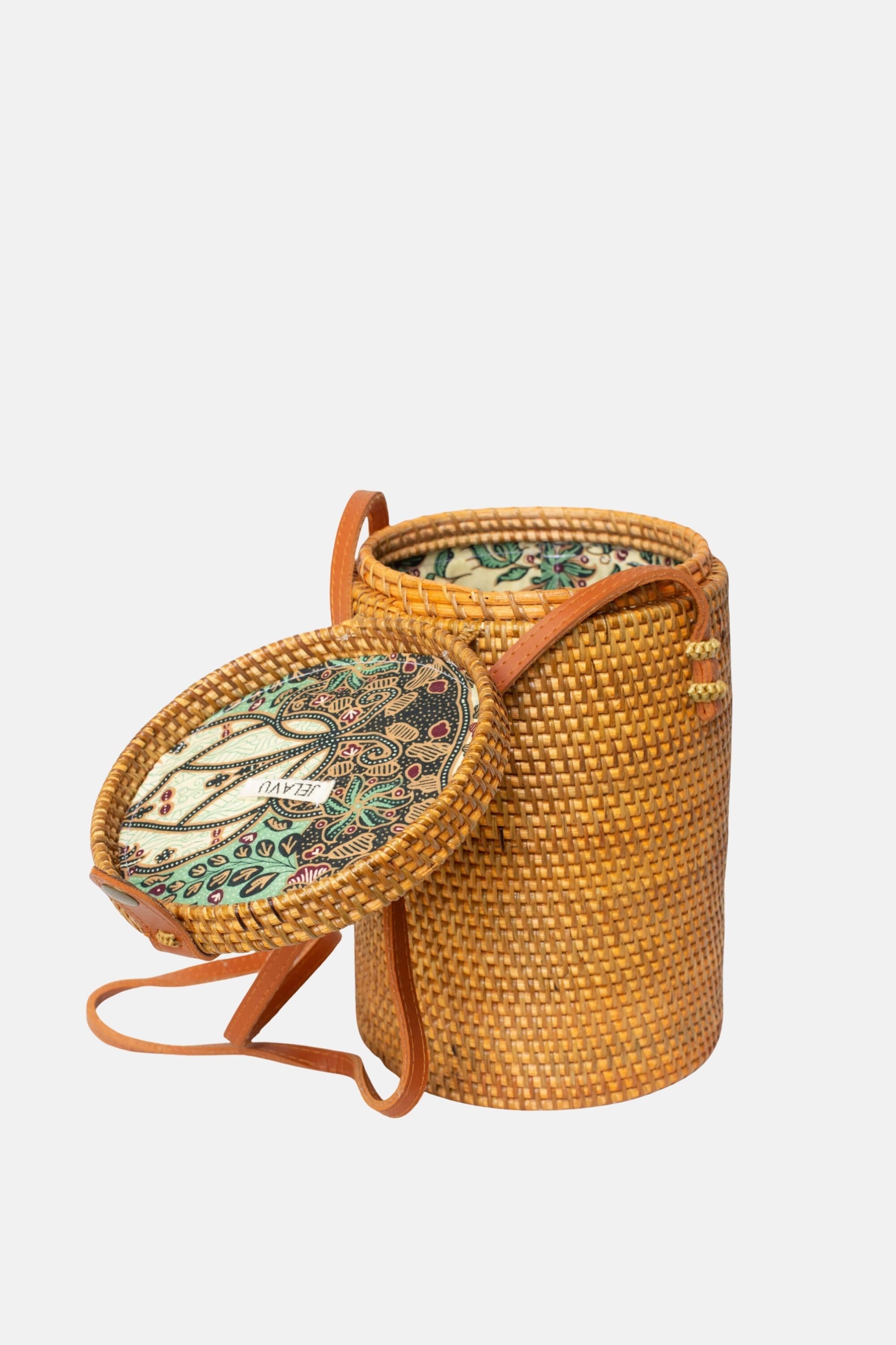 Jelavu Zuma Tan Large Crossbody