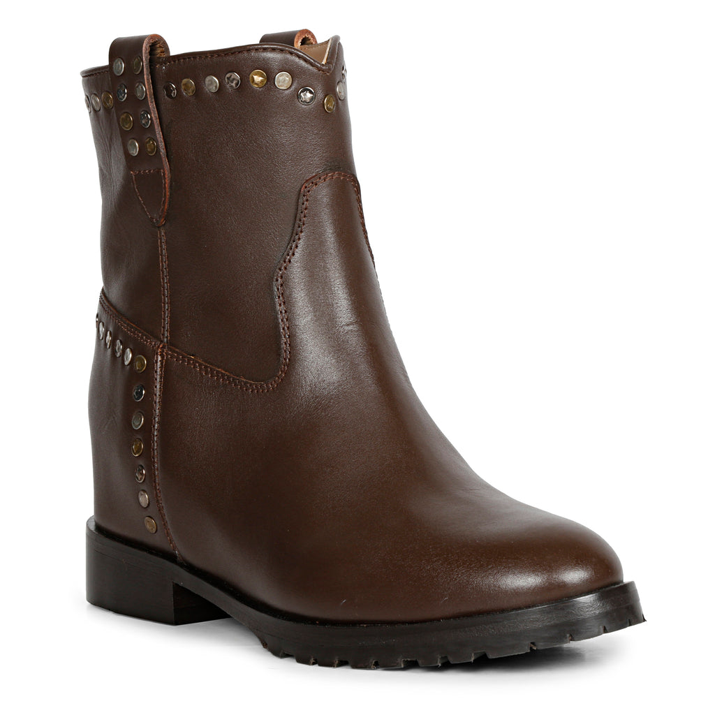 Noemi Brown Leather Ankle Boots | Future Brands Group