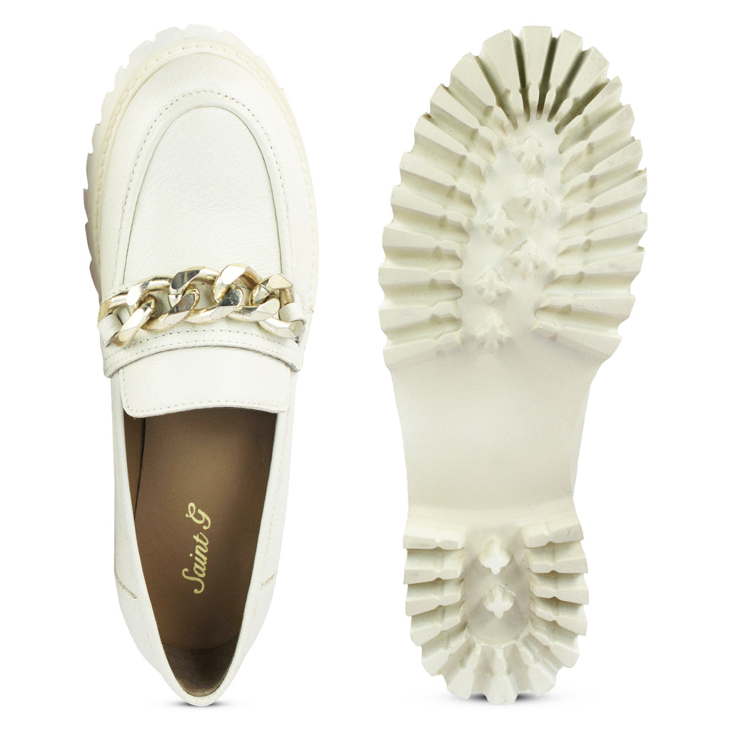 Donna Leather Off White Loafers - FutureBrandsGroup