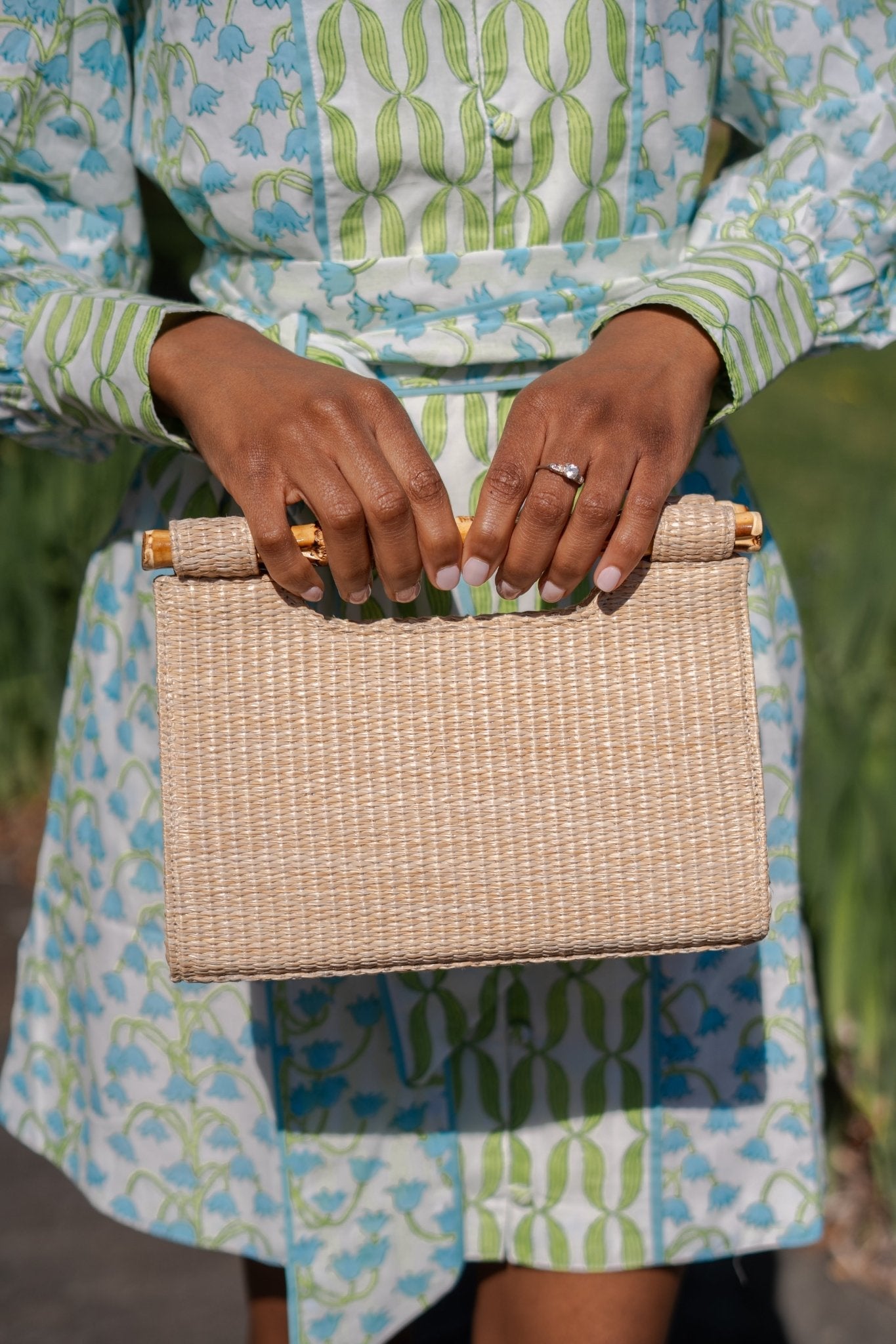 Mary Natural Straw Clutch - Bamboo Natural Handle