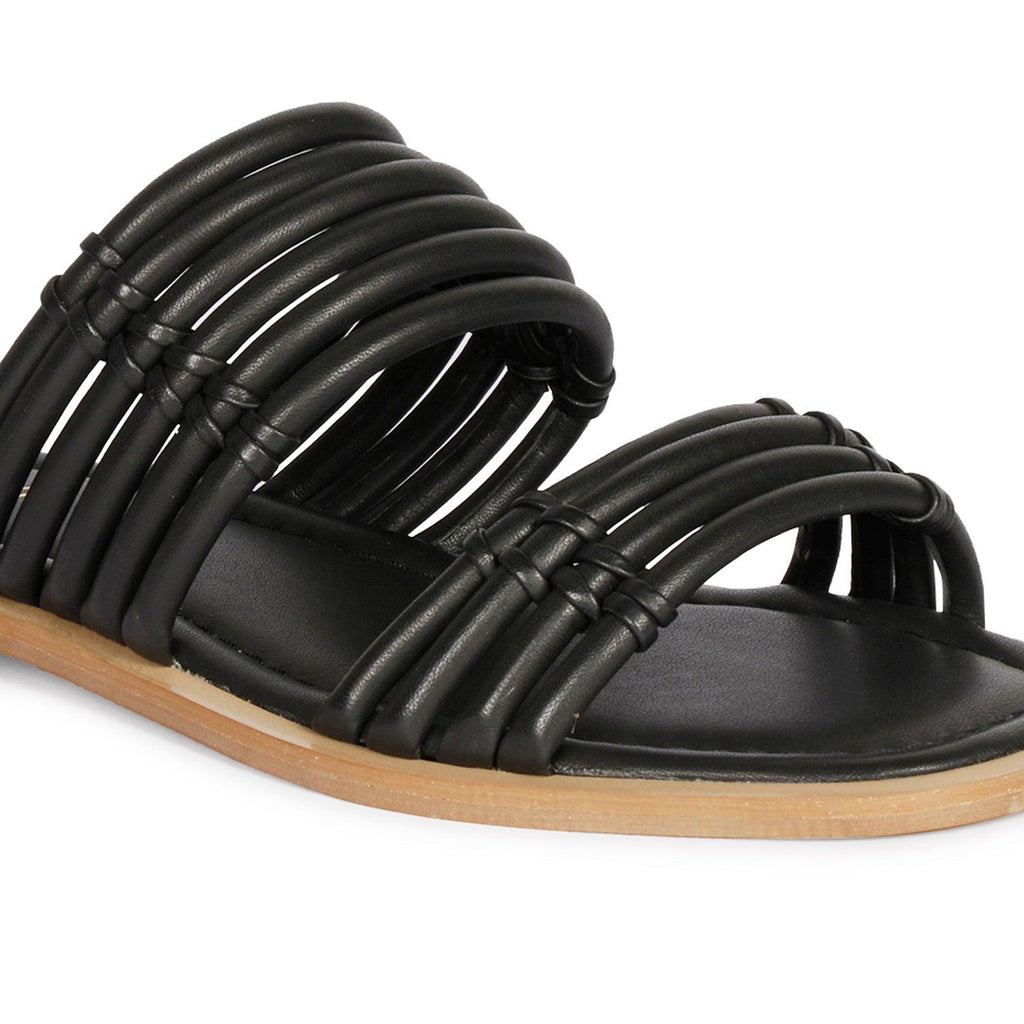 Zoya Black - FutureBrandsGroup